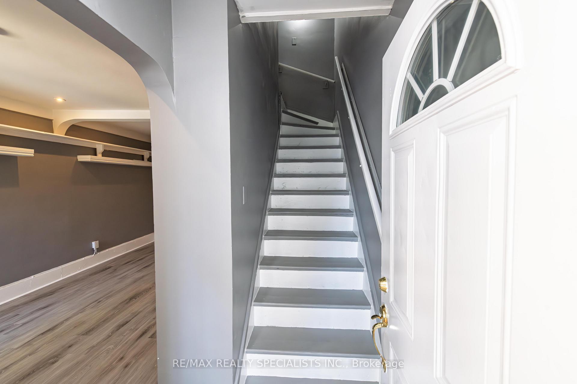 Photo 26 of 332 Elm Avenue, Windsor — HOMEH