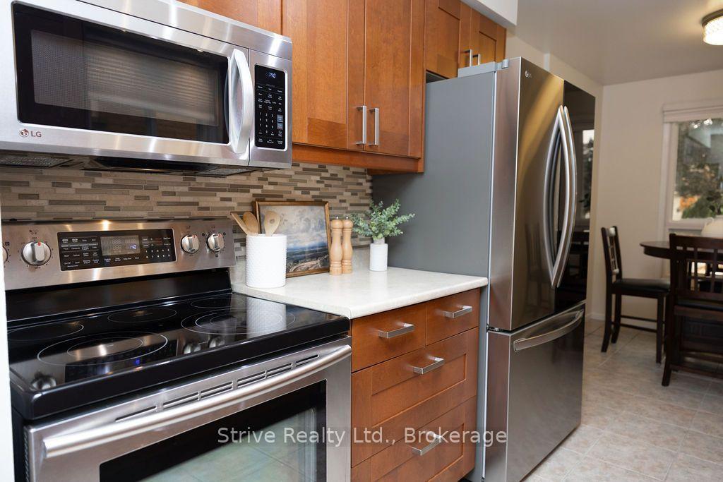 Photo 10 of 54 Deverill Crescent, Ajax, Central West — HOMEH