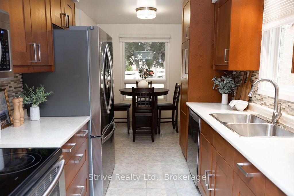 Photo 11 of 54 Deverill Crescent, Ajax, Central West — HOMEH