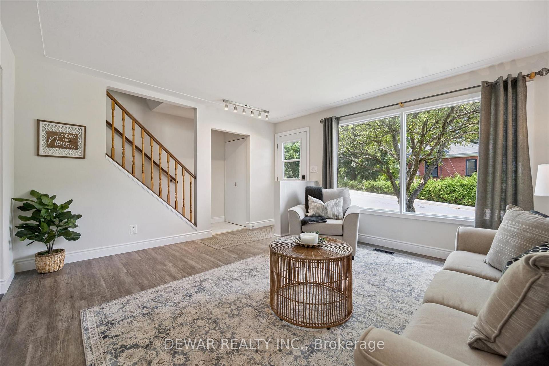 Photo 7 of 196 Walker Street, Cambridge, Hespeler Village — HOMEH