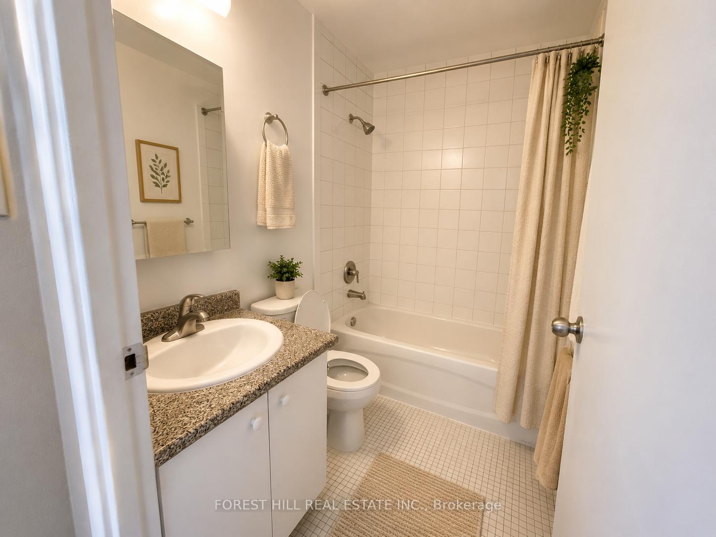 Photo 5 of Unit 1015, 195 Kennedy Road, Brampton, Brampton East — HOMEH