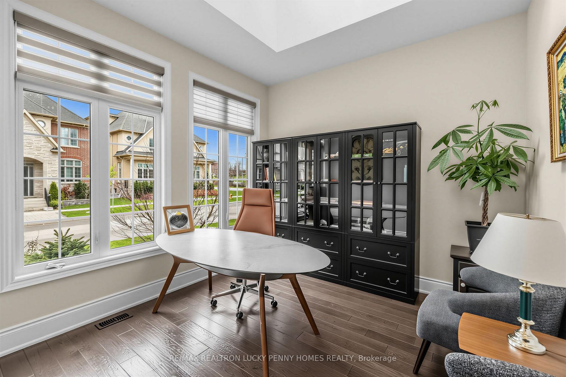 Photo 5 of 15 Tralee Court, Markham, Angus Glen — HOMEH
