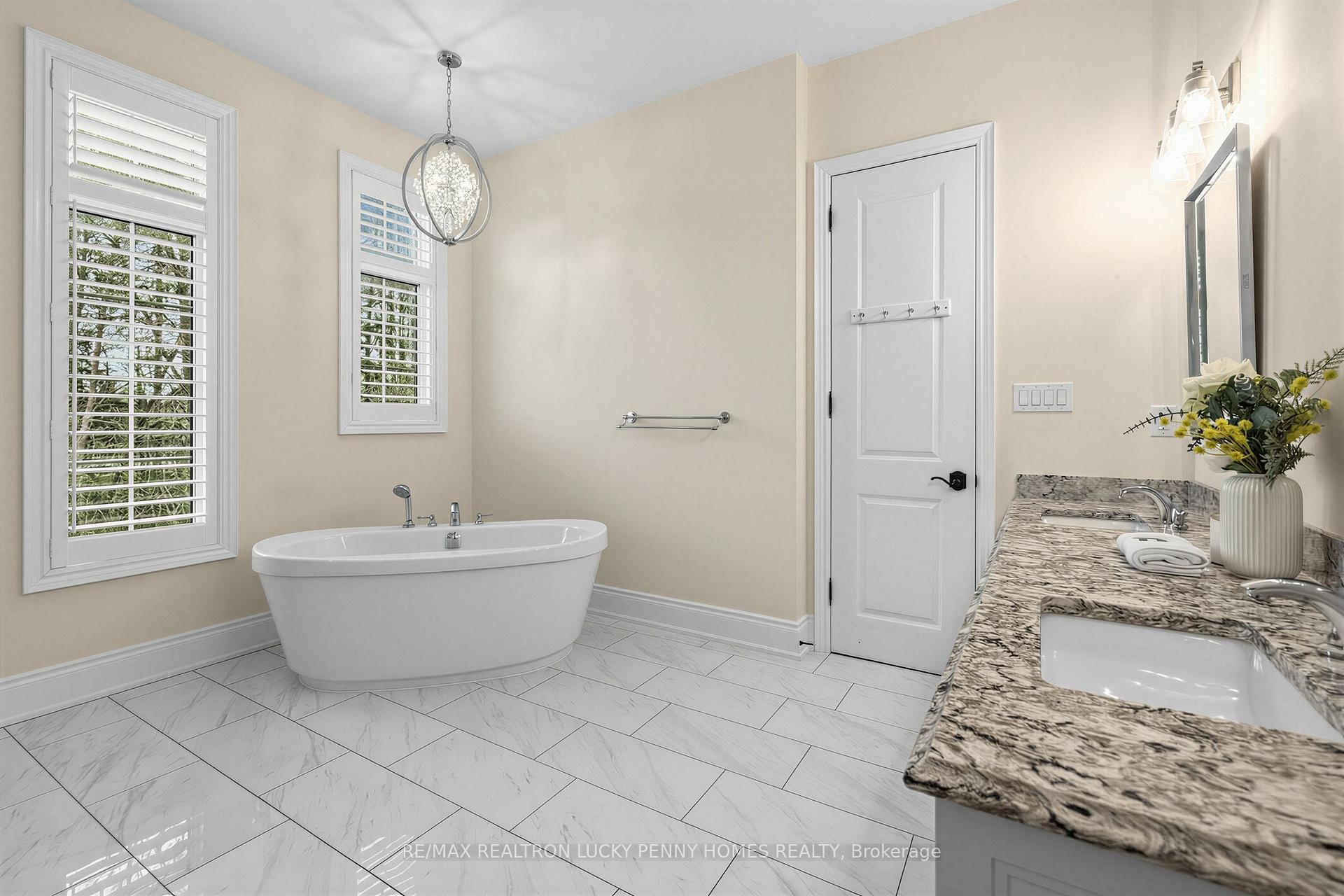 Photo 25 of 15 Tralee Court, Markham, Angus Glen — HOMEH