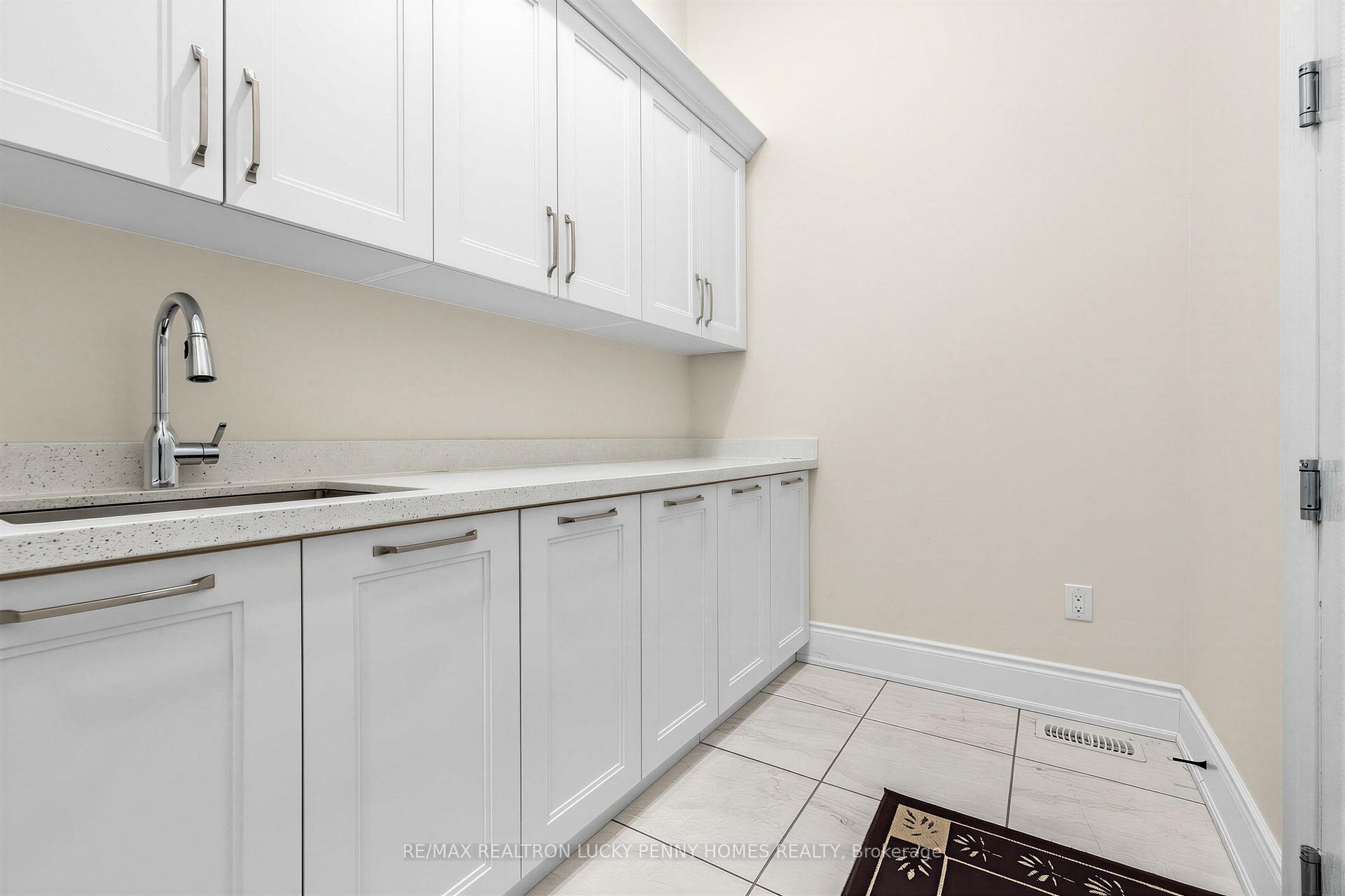 Photo 35 of 15 Tralee Court, Markham, Angus Glen — HOMEH