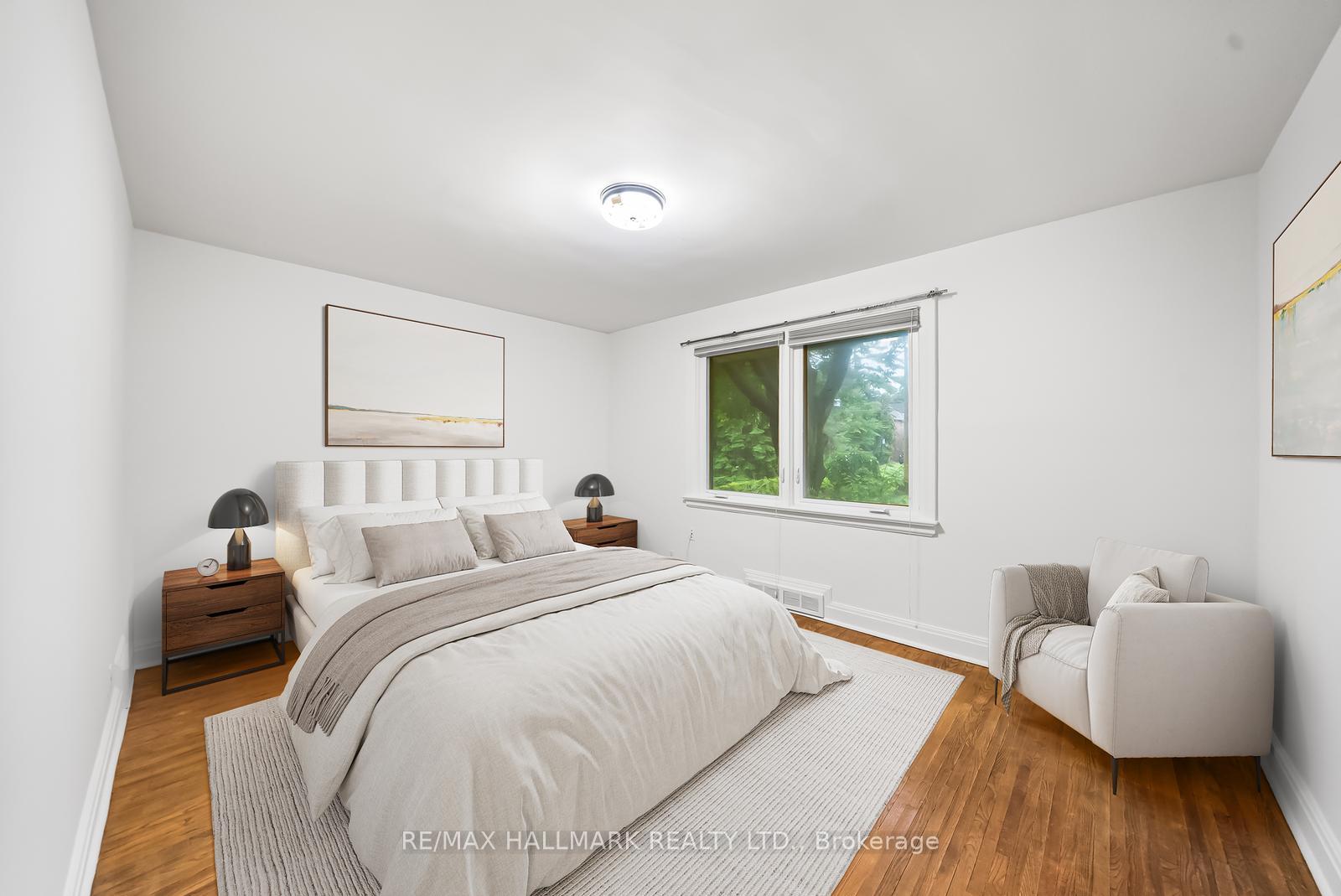 Photo 15 of 344 Spring Garden Avenue, North York, Willowdale East — HOMEH