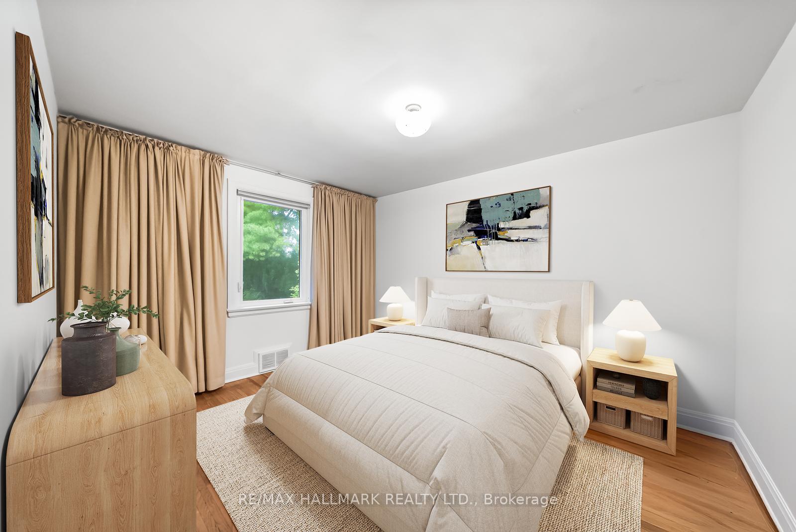 Photo 18 of 344 Spring Garden Avenue, North York, Willowdale East — HOMEH