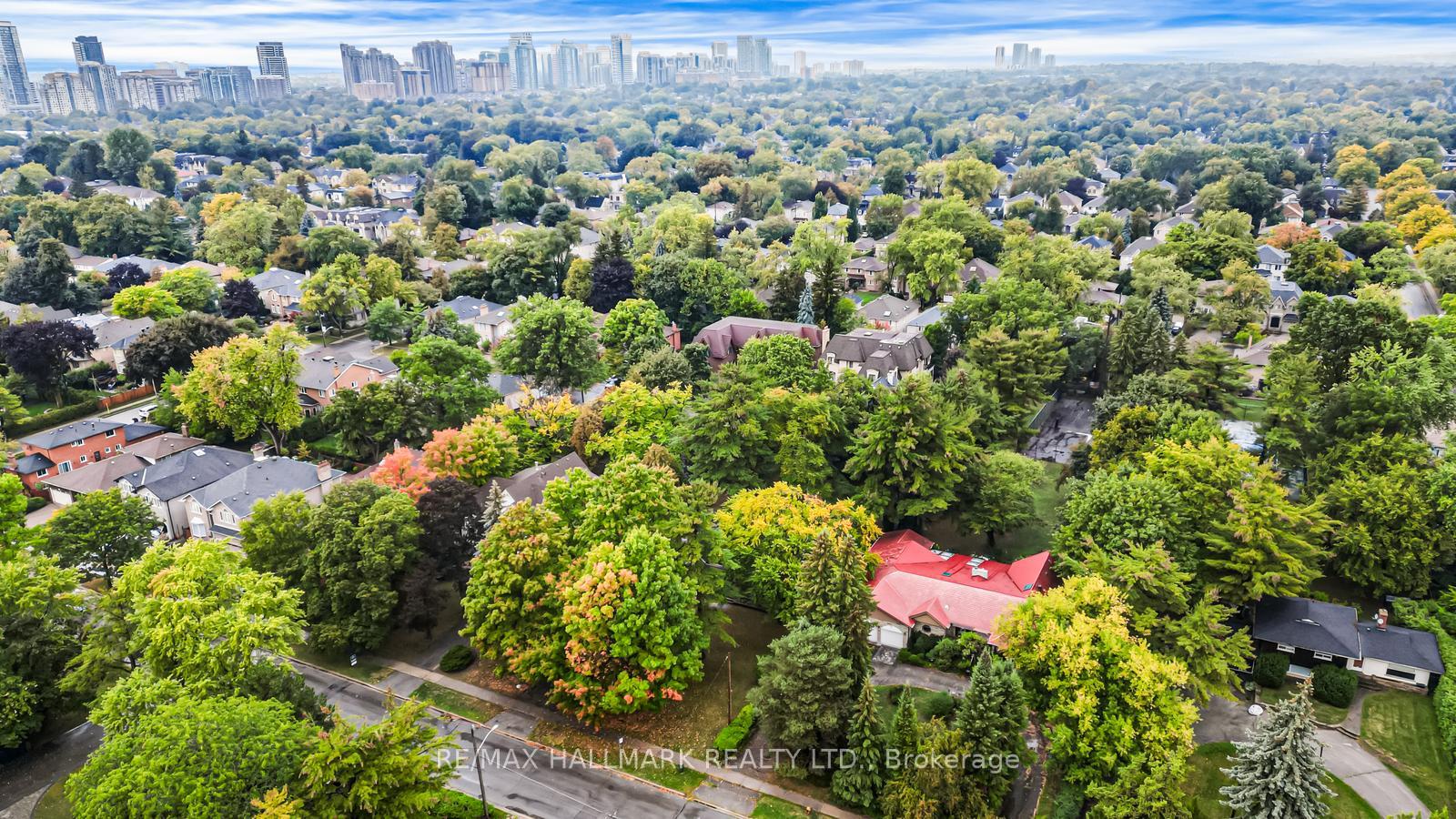 Photo 40 of 344 Spring Garden Avenue, North York, Willowdale East — HOMEH