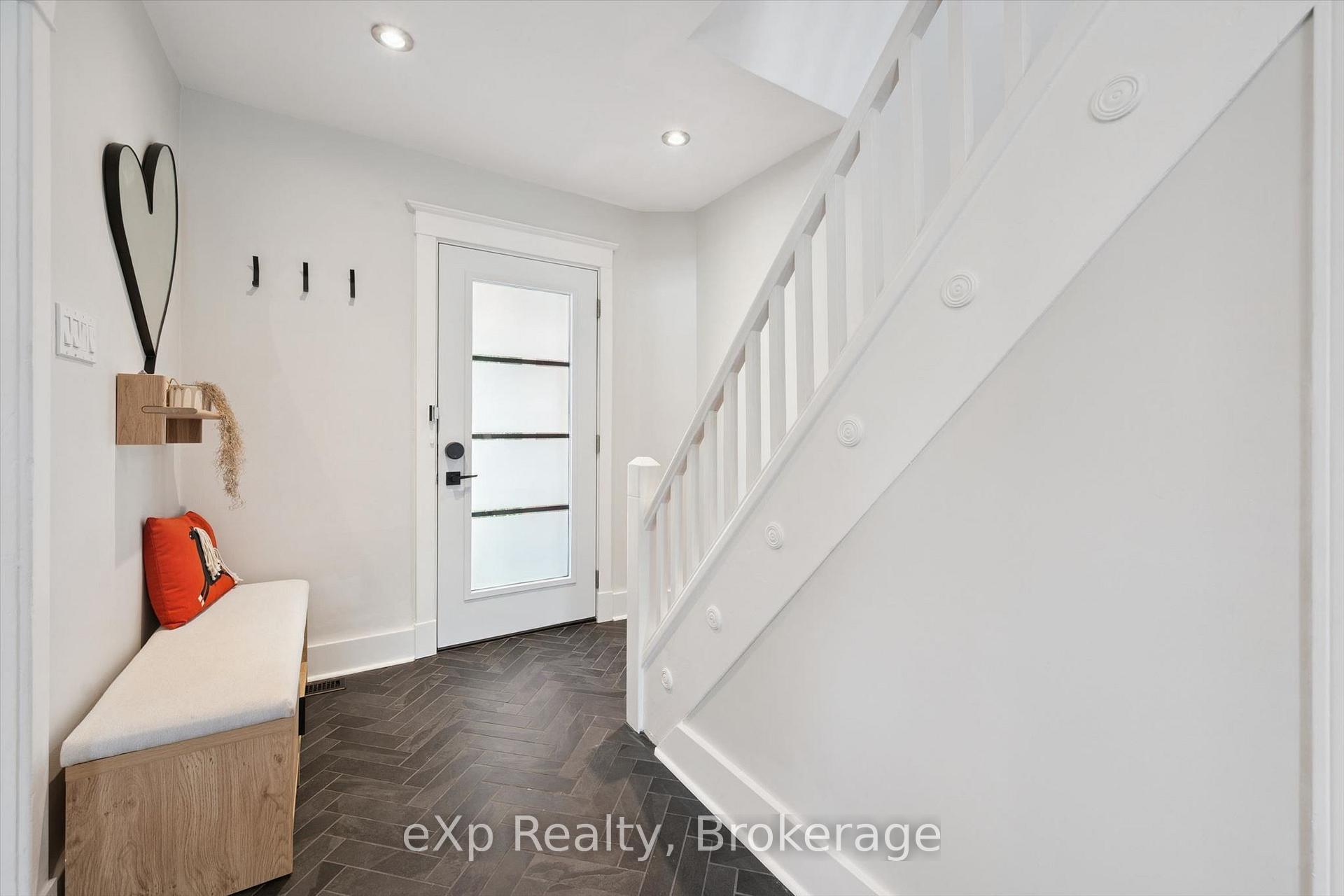 Photo 9 of 131 Surrey Street E, Guelph, Downtown — HOMEH