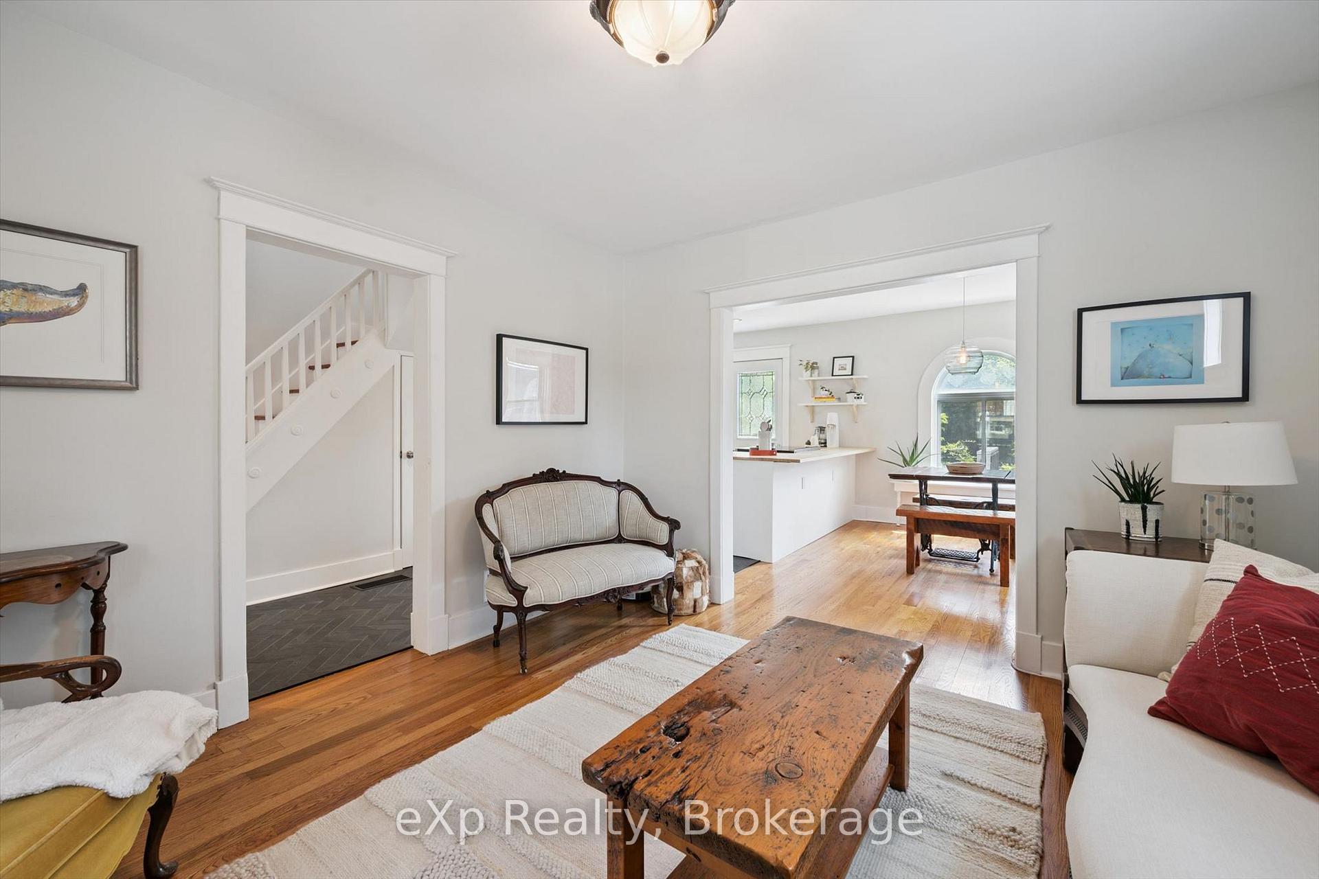 Photo 19 of 131 Surrey Street E, Guelph, Downtown — HOMEH