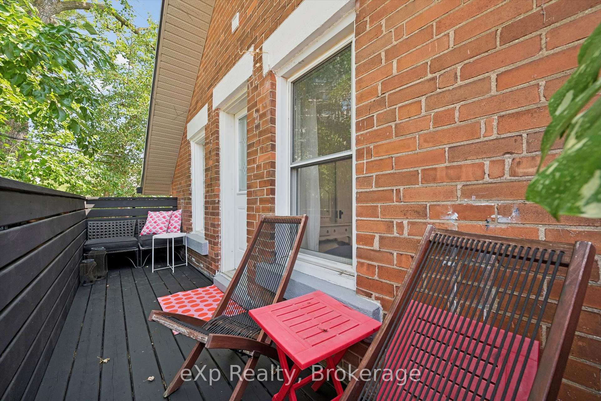 Photo 29 of 131 Surrey Street E, Guelph, Downtown — HOMEH
