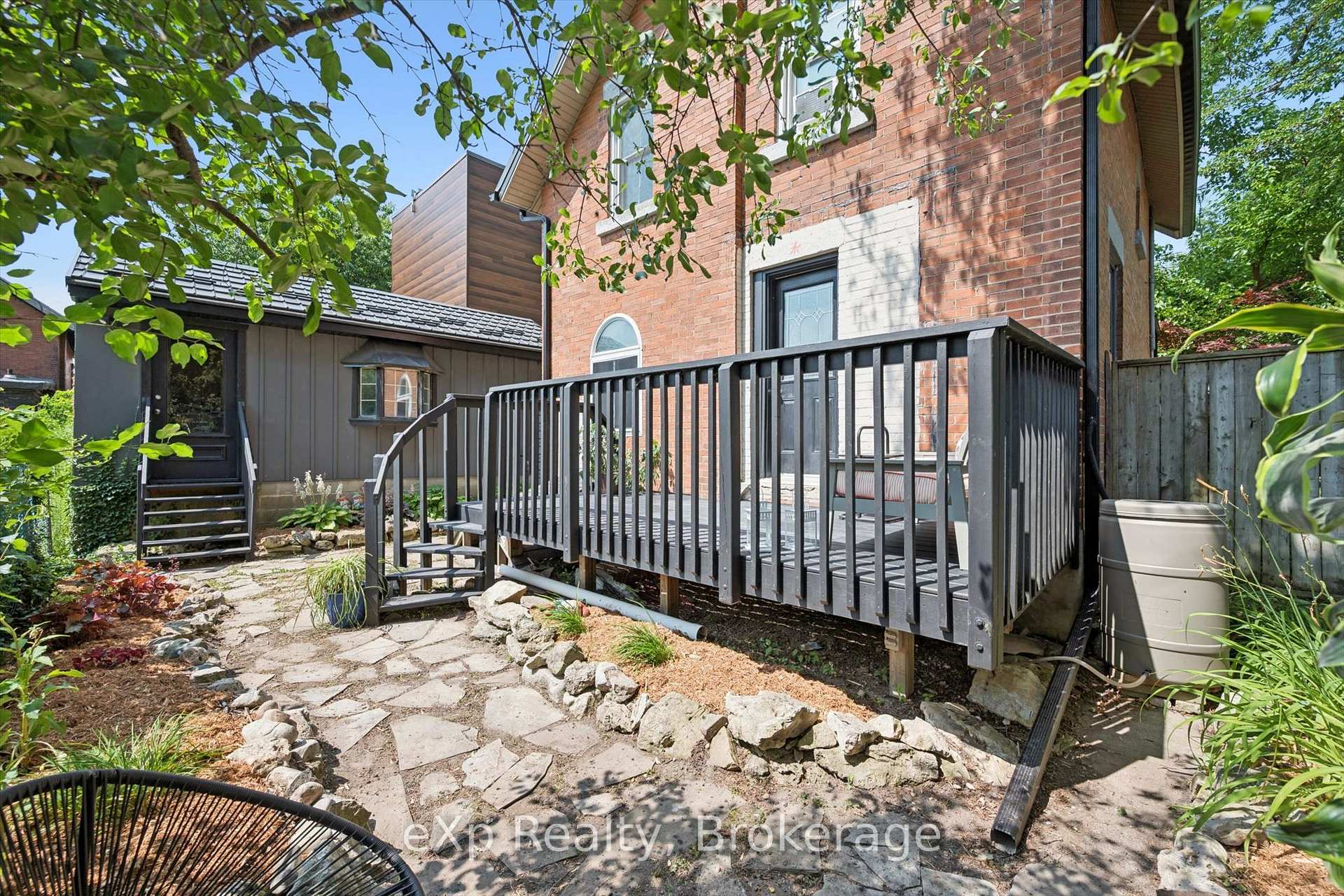 Photo 39 of 131 Surrey Street E, Guelph, Downtown — HOMEH