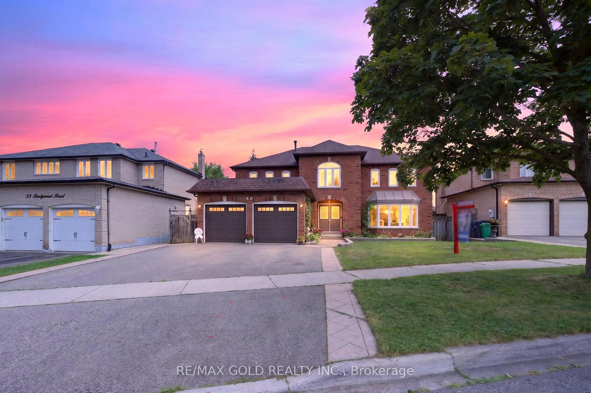 Photo 1 of 40 Shadywood Road, Brampton, Snelgrove — HOMEH