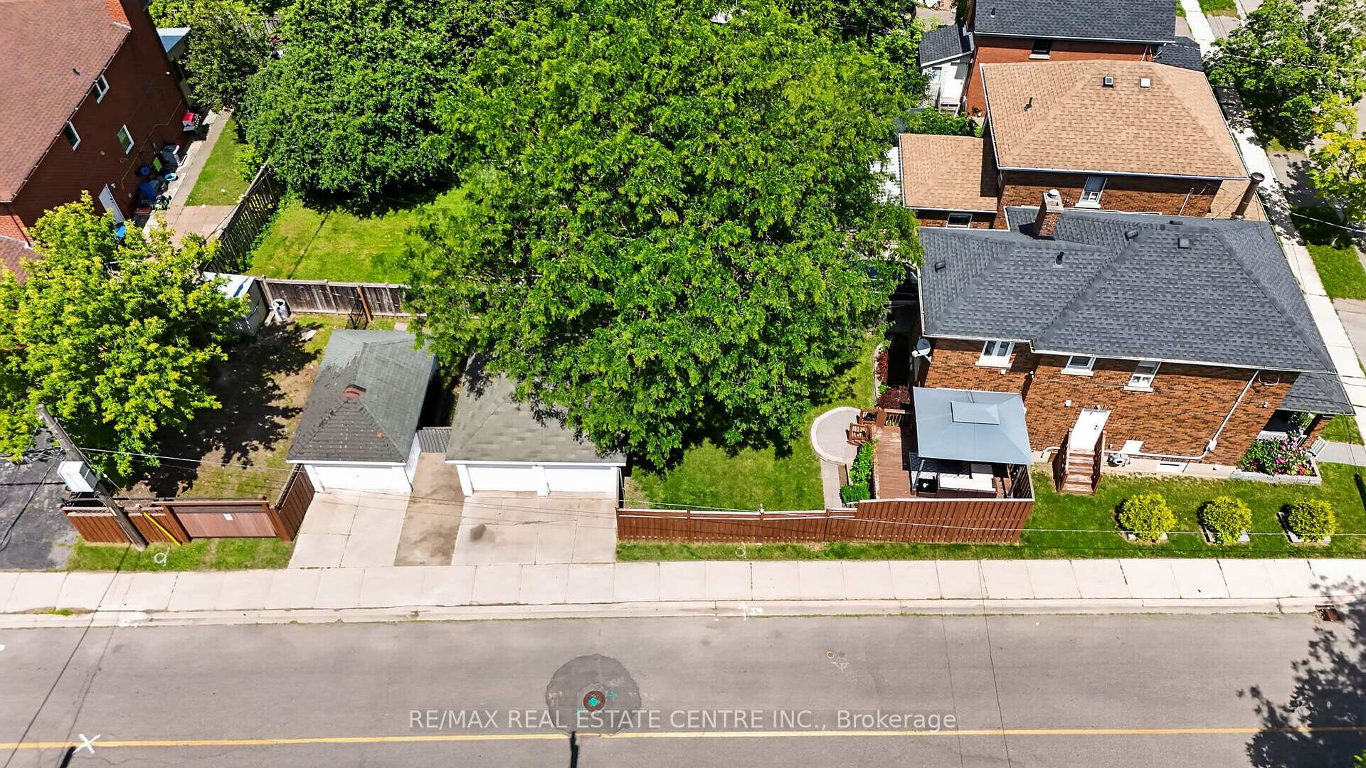 Photo 48 of 75 West Street W, Brampton, Downtown Brampton — HOMEH