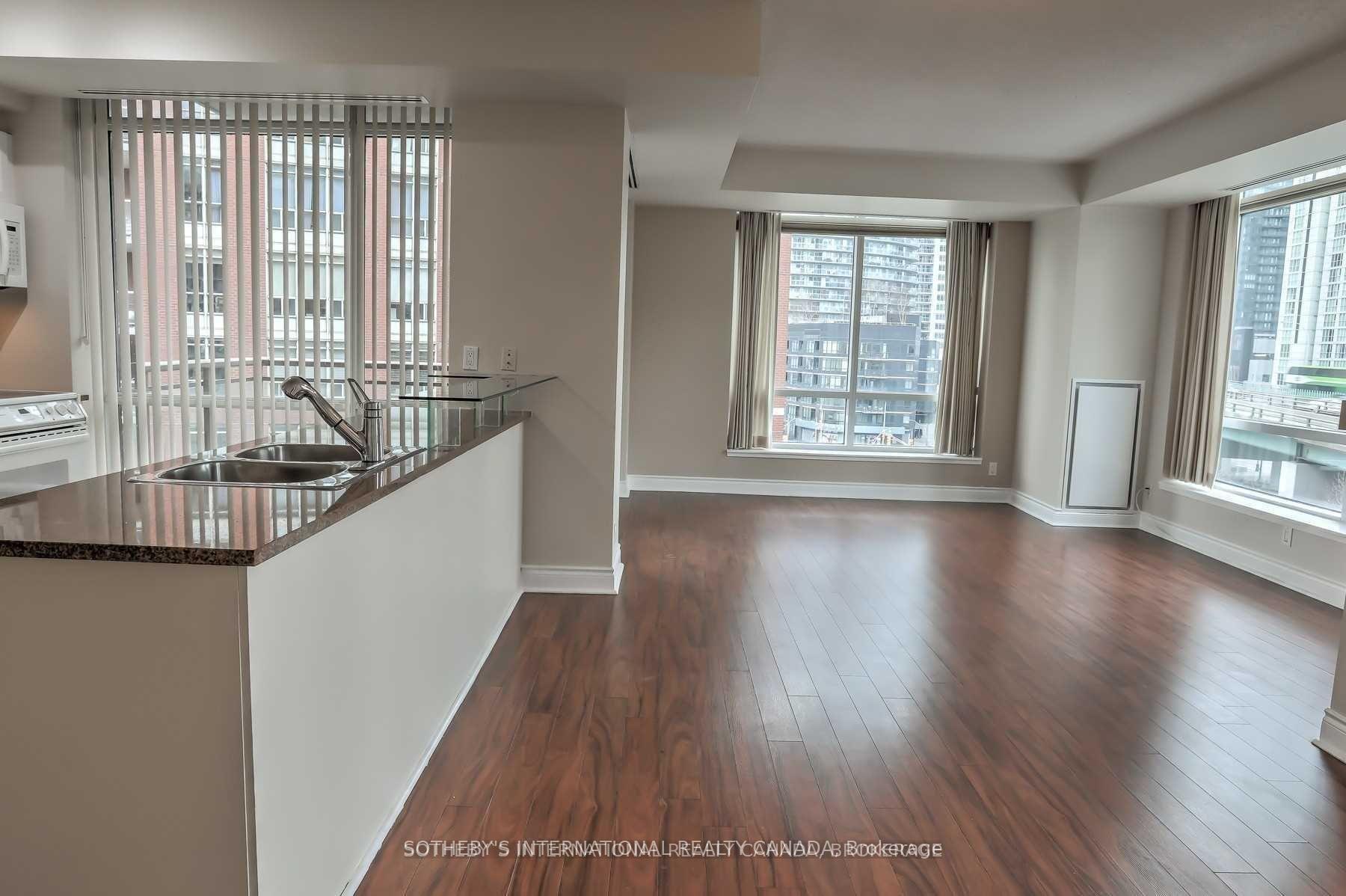 Photo 3 of Unit 610W, 500 Queens Quay W, Toronto, Waterfront Communities — HOMEH