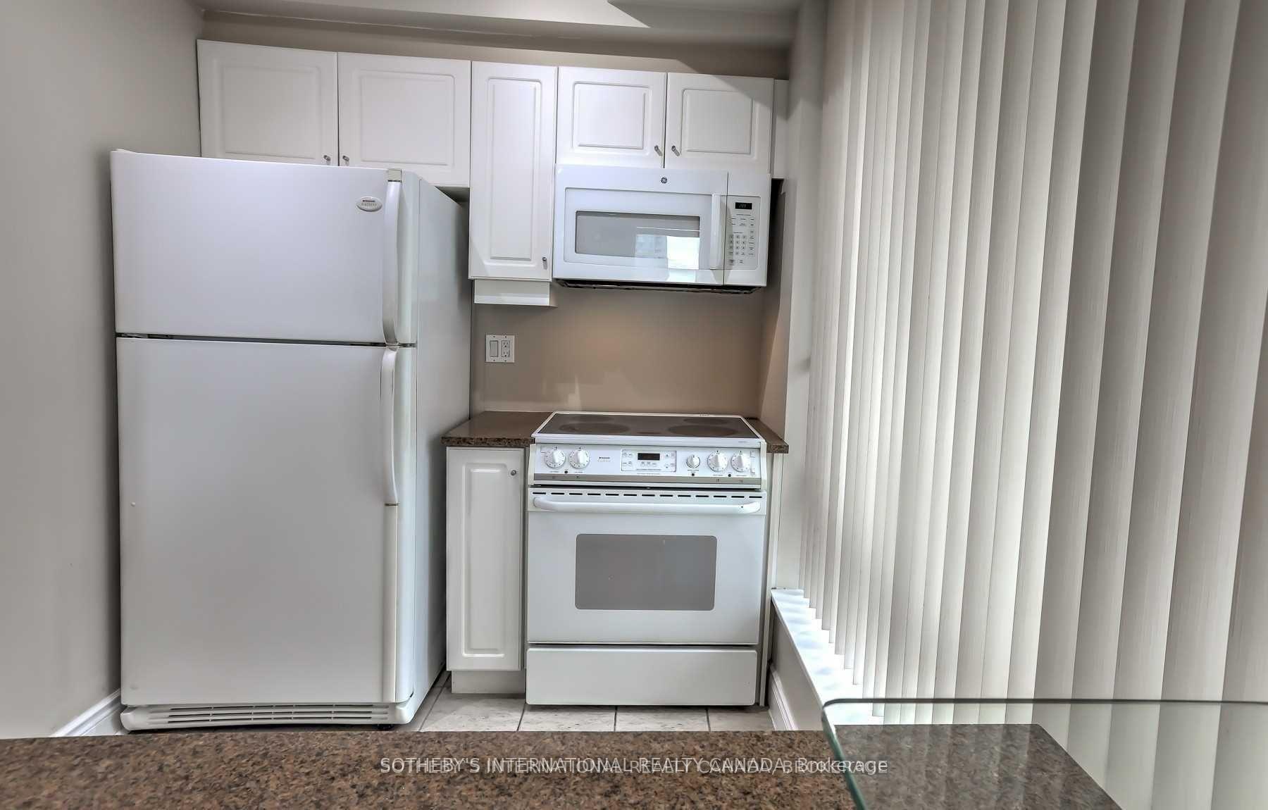 Photo 9 of Unit 610W, 500 Queens Quay W, Toronto, Waterfront Communities — HOMEH