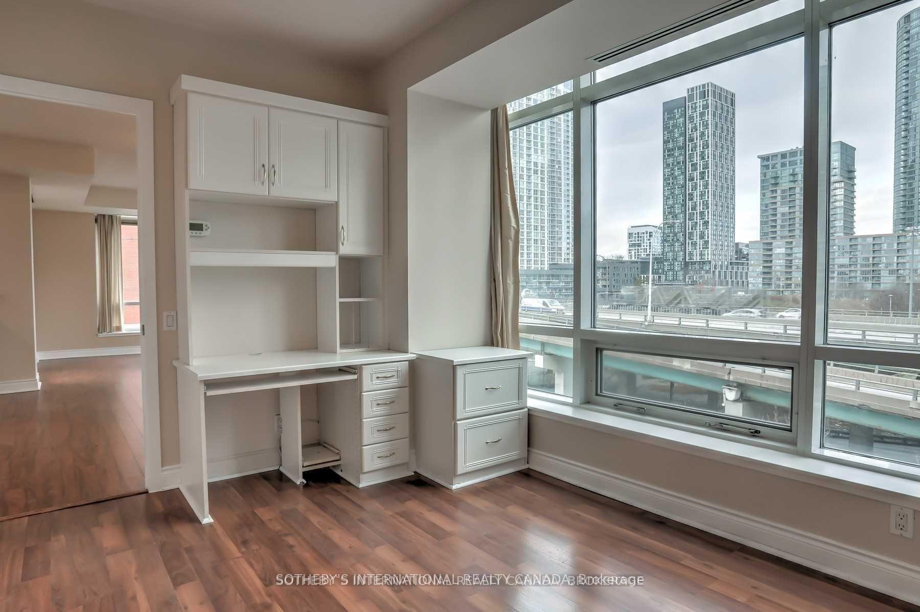 Photo 11 of Unit 610W, 500 Queens Quay W, Toronto, Waterfront Communities — HOMEH