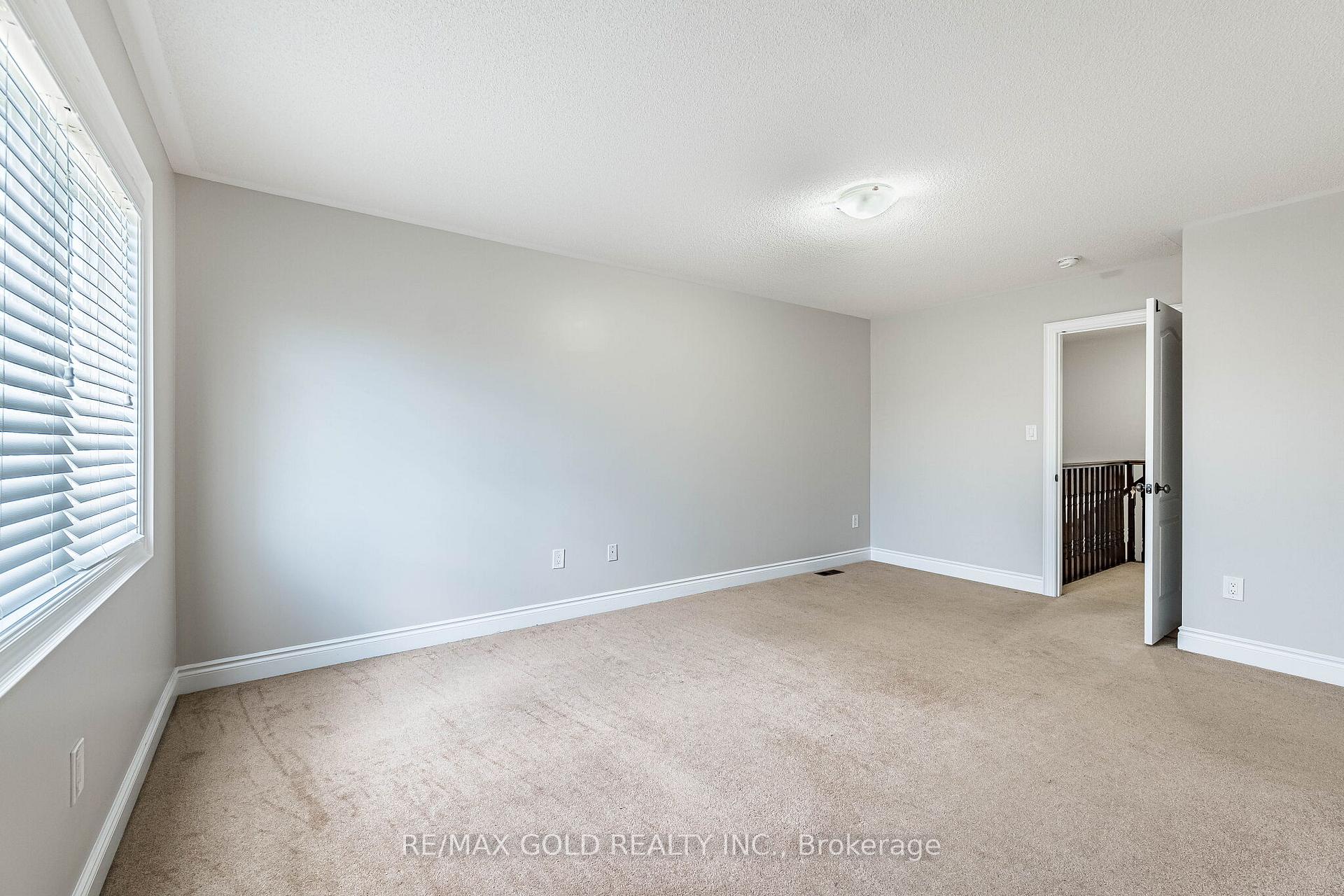 Photo 19 of 20 Brussels Avenue, Brampton, Sandringham-Wellington — HOMEH