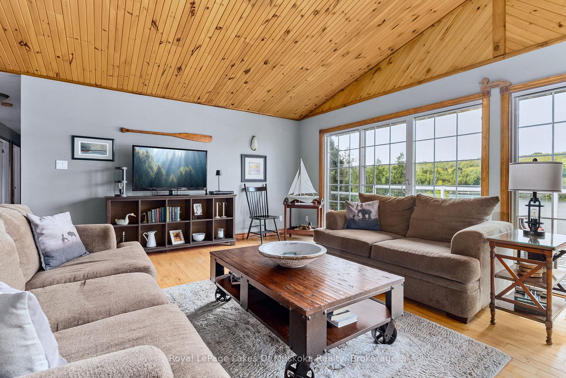 Photo 4 of 300 Wurm Road, Magnetawan — HOMEH