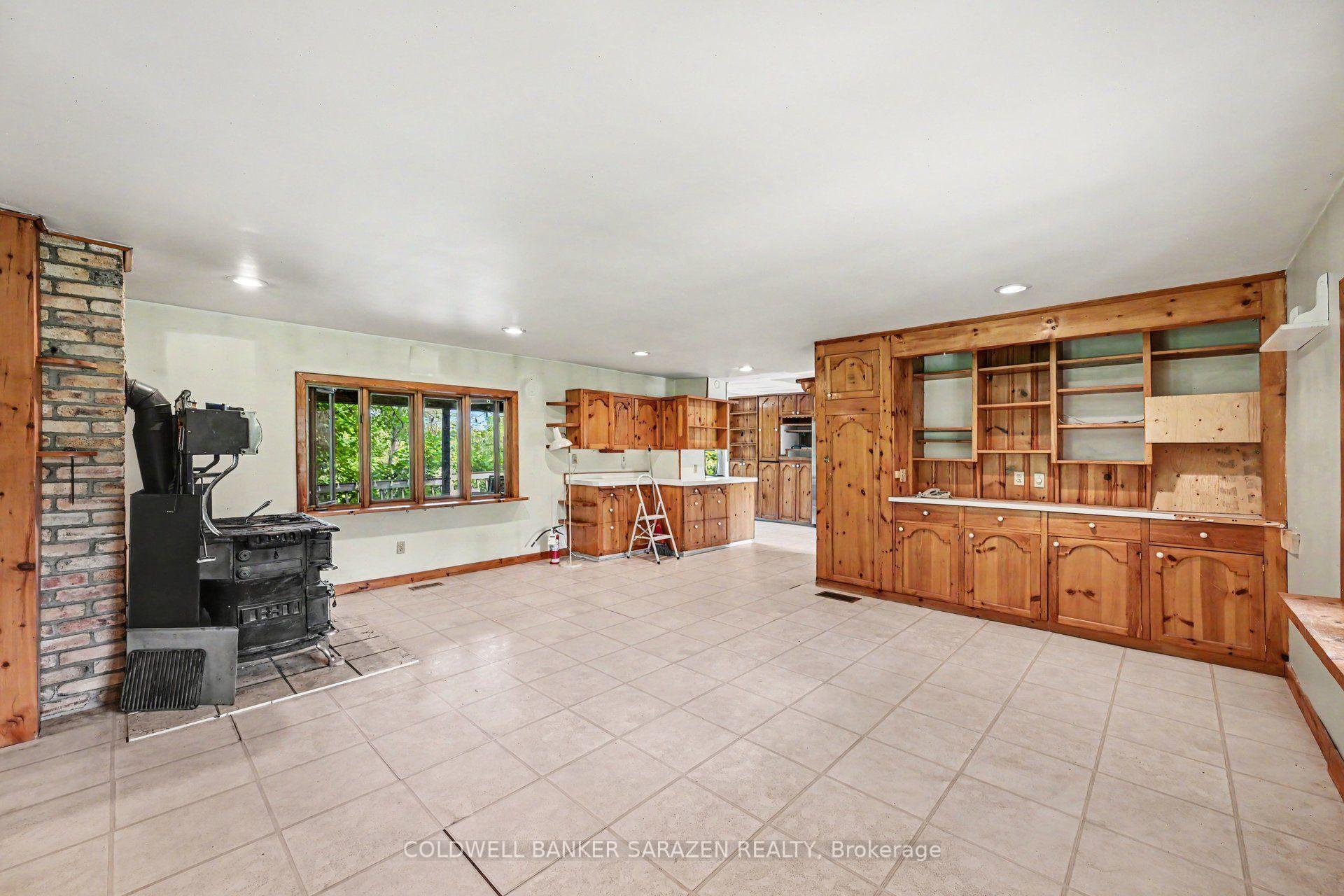 Photo 10 of 56 Lochwinnoch Road, McNab/Braeside, Mcnab/Braeside Twps — HOMEH