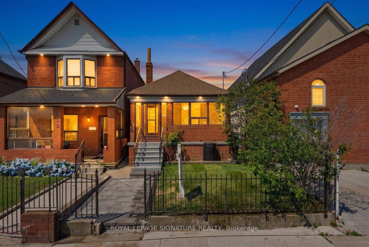 Front of 234 Nairn Avenue W
