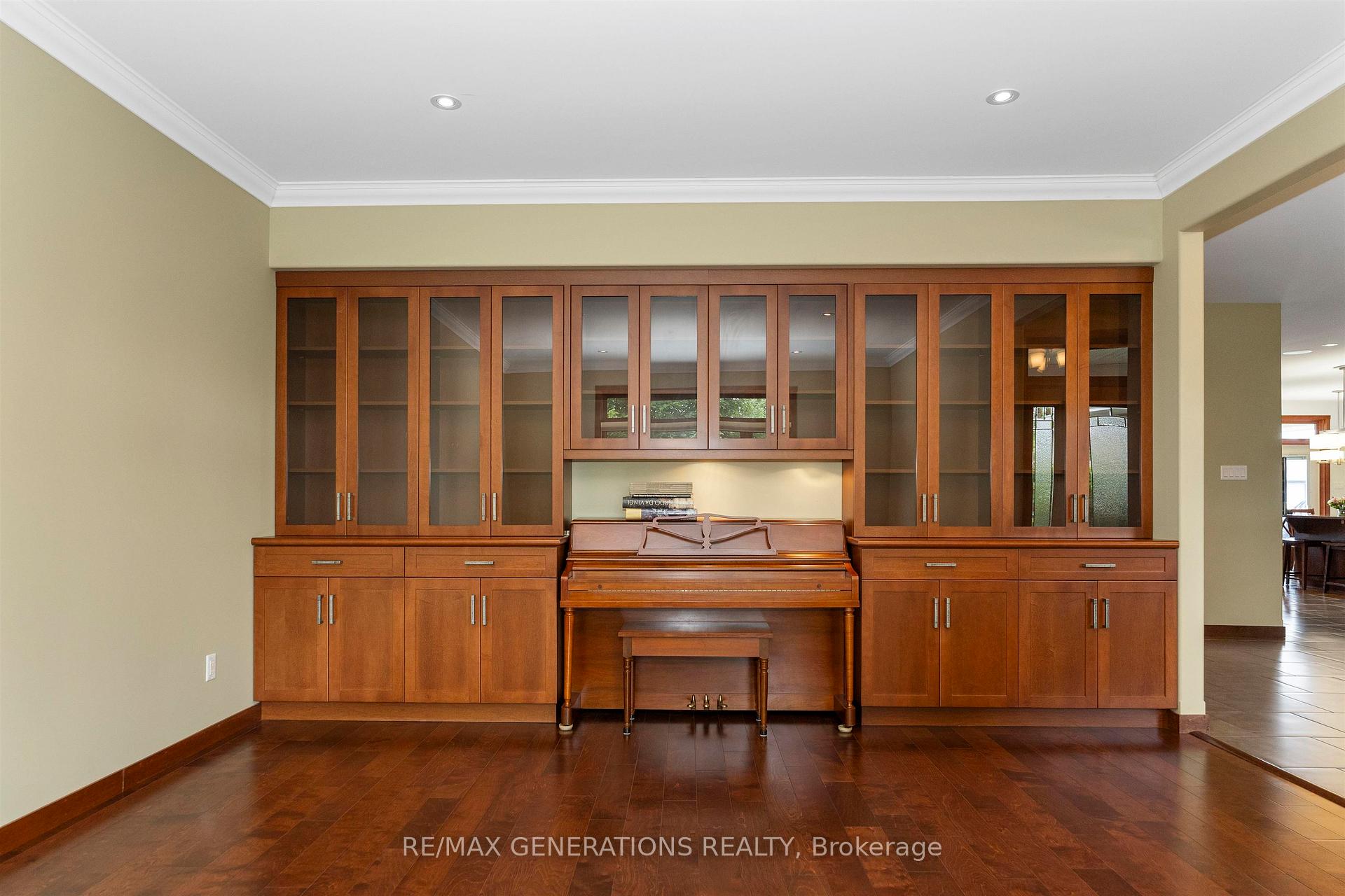 Photo 16 of 1106 Mahogany Place, Thunder Bay, Parkdale — HOMEH
