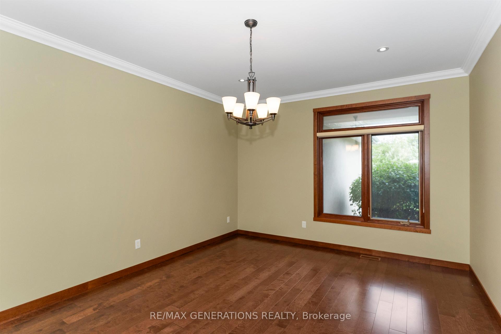 Photo 17 of 1106 Mahogany Place, Thunder Bay, Parkdale — HOMEH