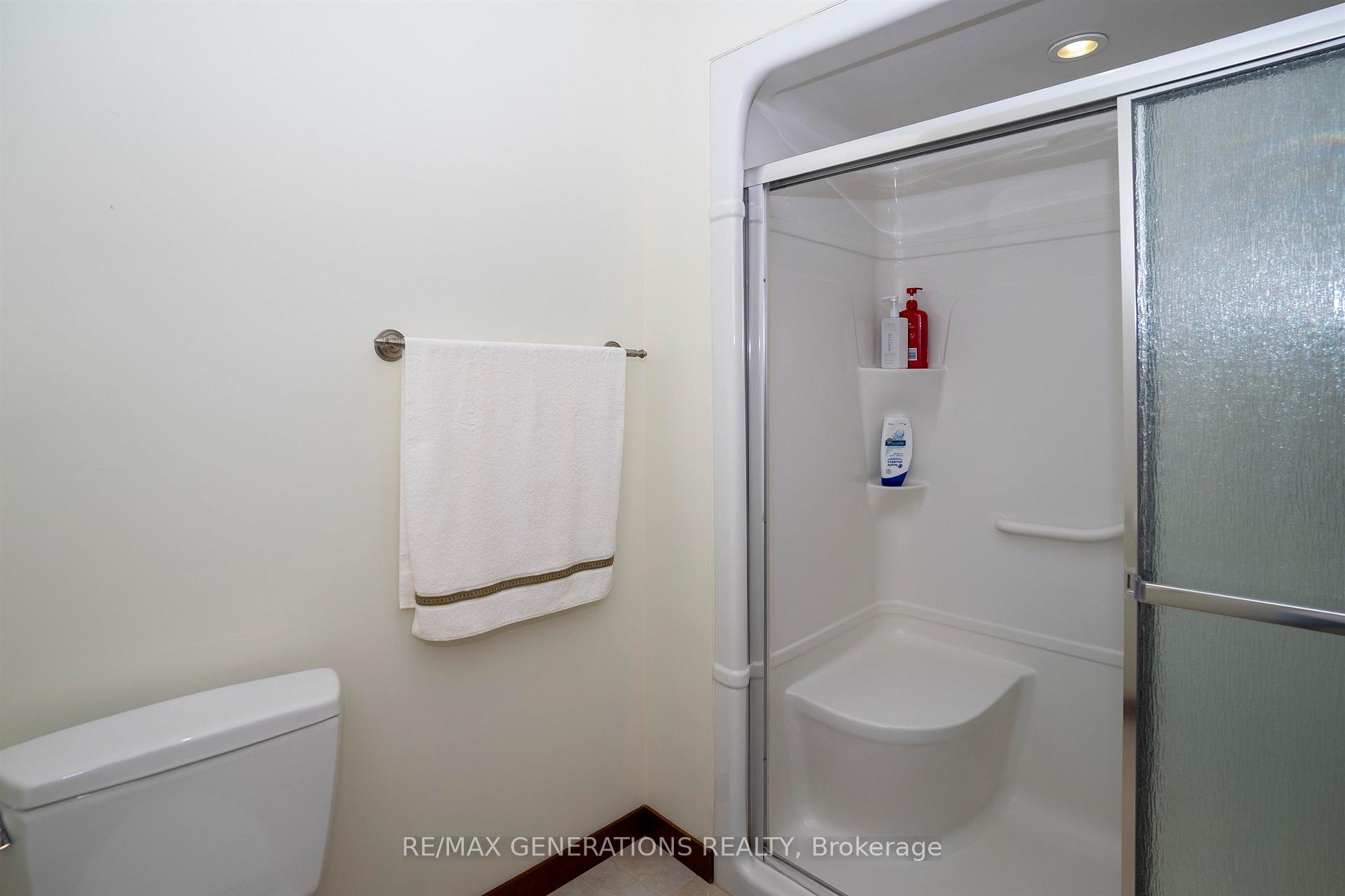 Photo 24 of 1106 Mahogany Place, Thunder Bay, Parkdale — HOMEH
