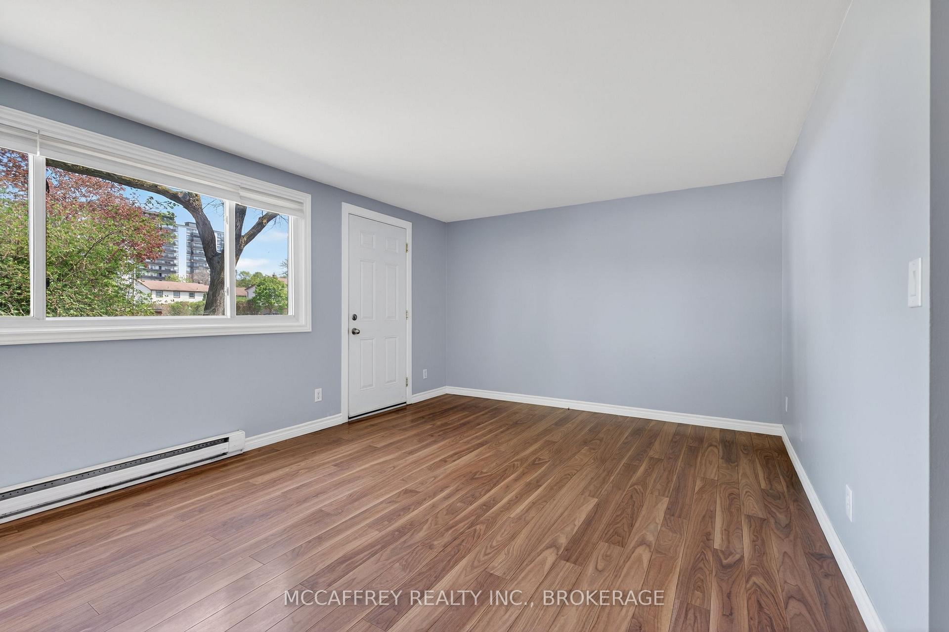 Photo 4 of Unit 45, 258 Queen Mary Road, Kingston, Central City West — HOMEH