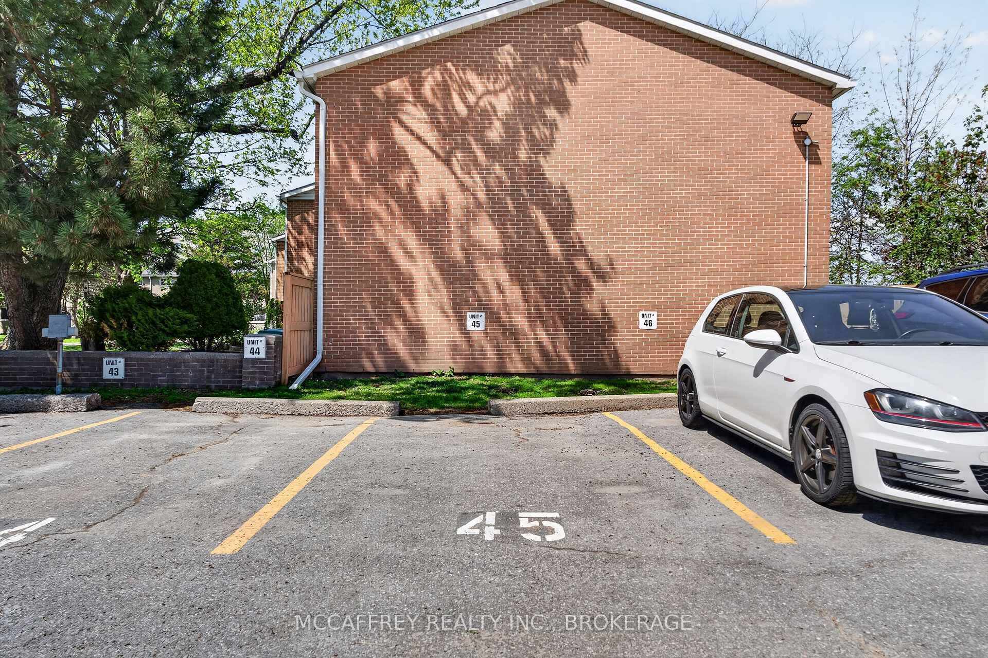 Photo 31 of Unit 45, 258 Queen Mary Road, Kingston, Central City West — HOMEH