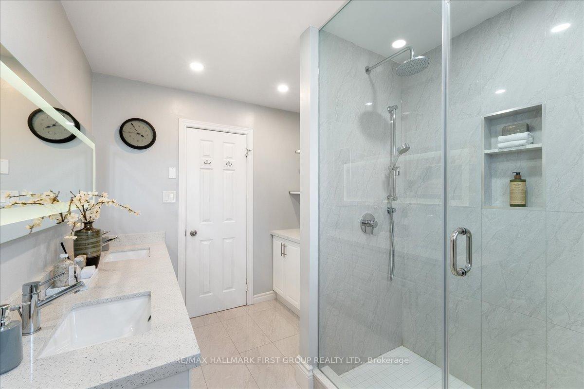 Photo 18 of 1288 Old Orchard Avenue, Pickering, Bay Ridges — HOMEH