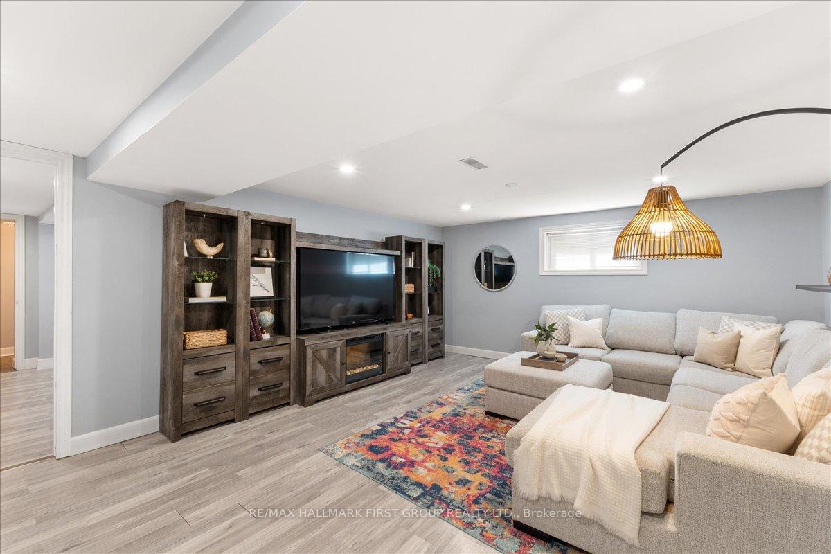 Photo 33 of 1288 Old Orchard Avenue, Pickering, Bay Ridges — HOMEH