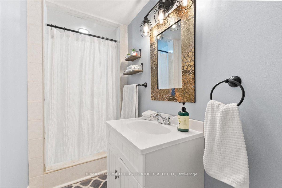 Photo 37 of 1288 Old Orchard Avenue, Pickering, Bay Ridges — HOMEH