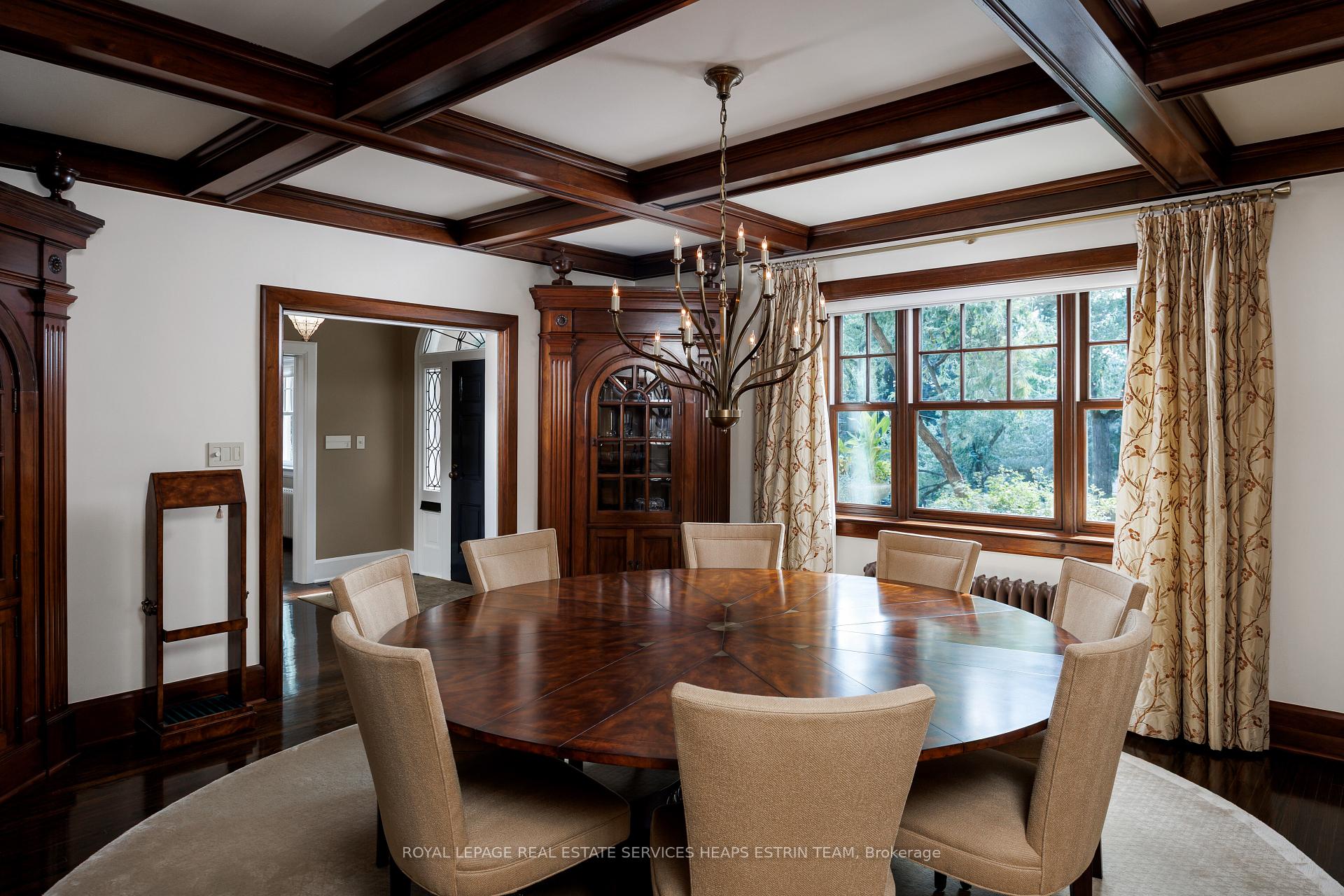 Photo 10 of 75 Queen Street, Guelph, St. George's — HOMEH