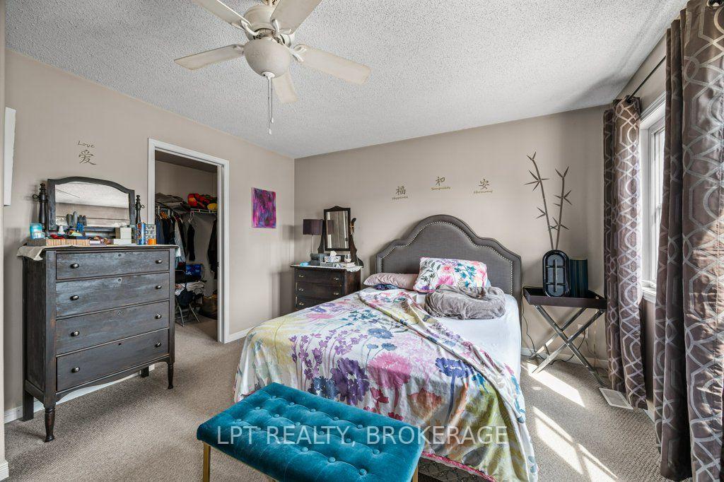 Photo 12 of 1559 Crimson Crescent, Kingston, City Northwest — HOMEH