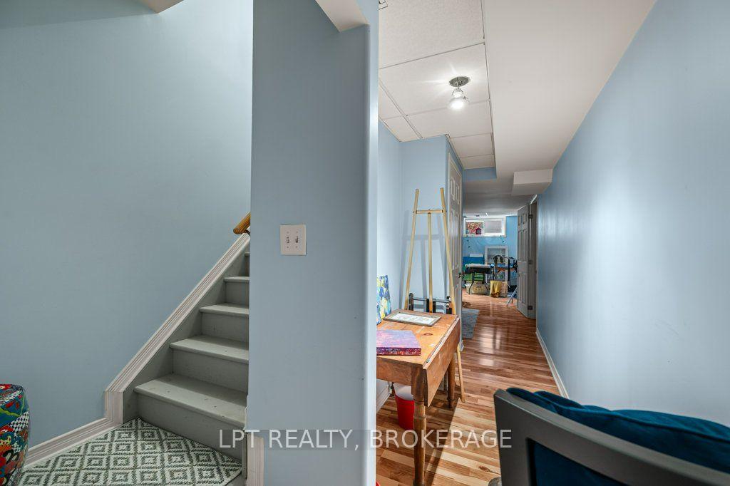 Photo 19 of 1559 Crimson Crescent, Kingston, City Northwest — HOMEH