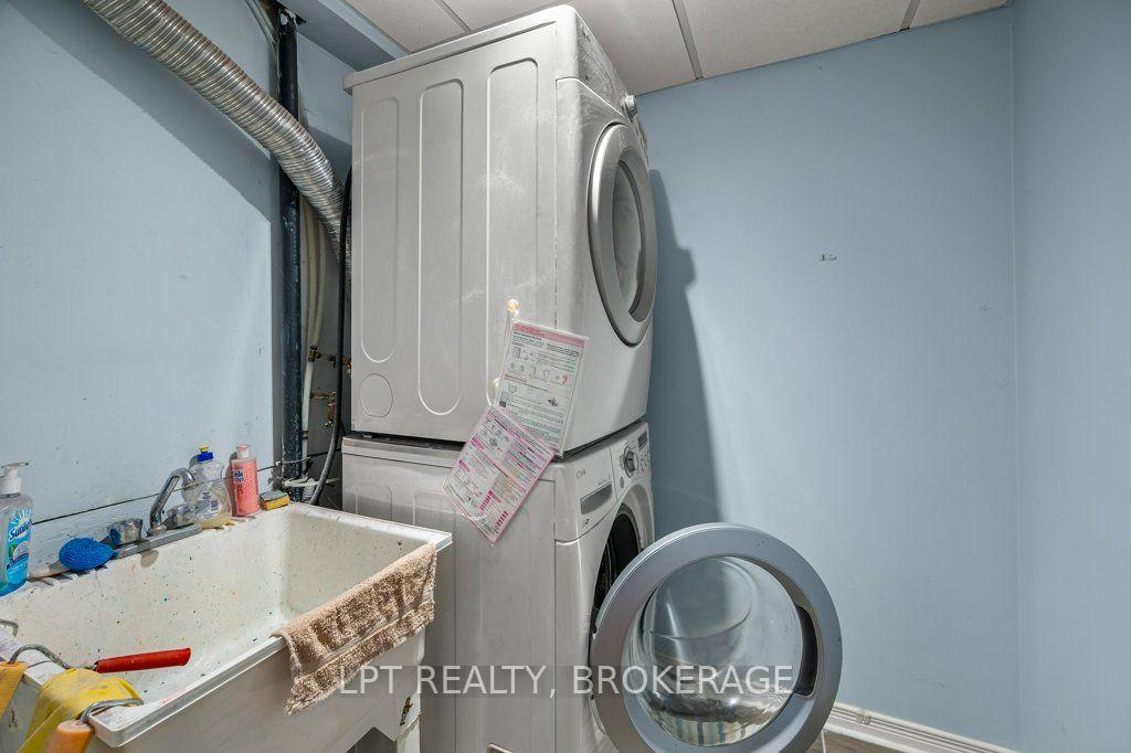 Photo 21 of 1559 Crimson Crescent, Kingston, City Northwest — HOMEH