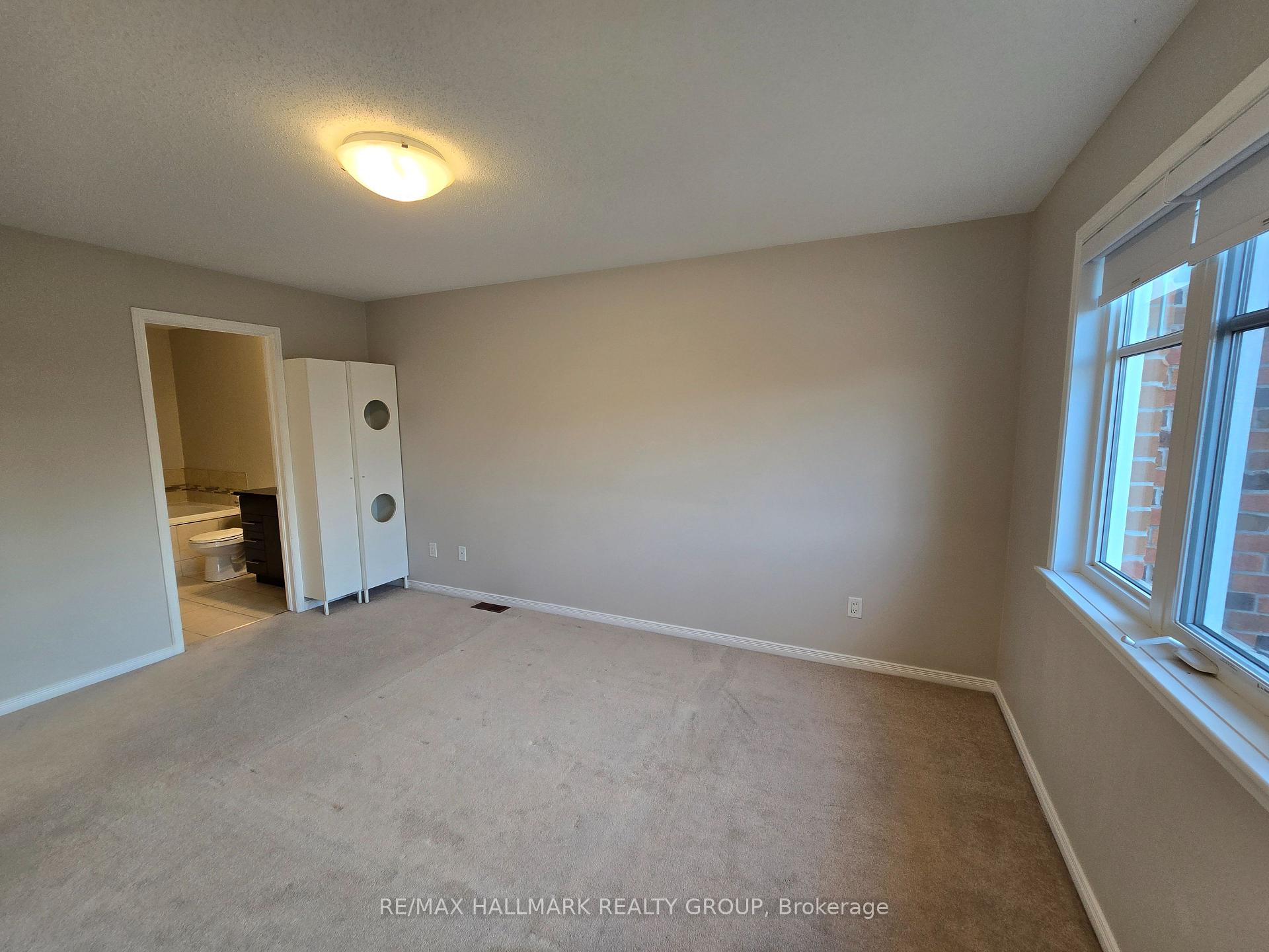 Photo 20 of 223 Livery Street, Ottawa, Kanata - Emerald Meadows/Trailwest — HOMEH