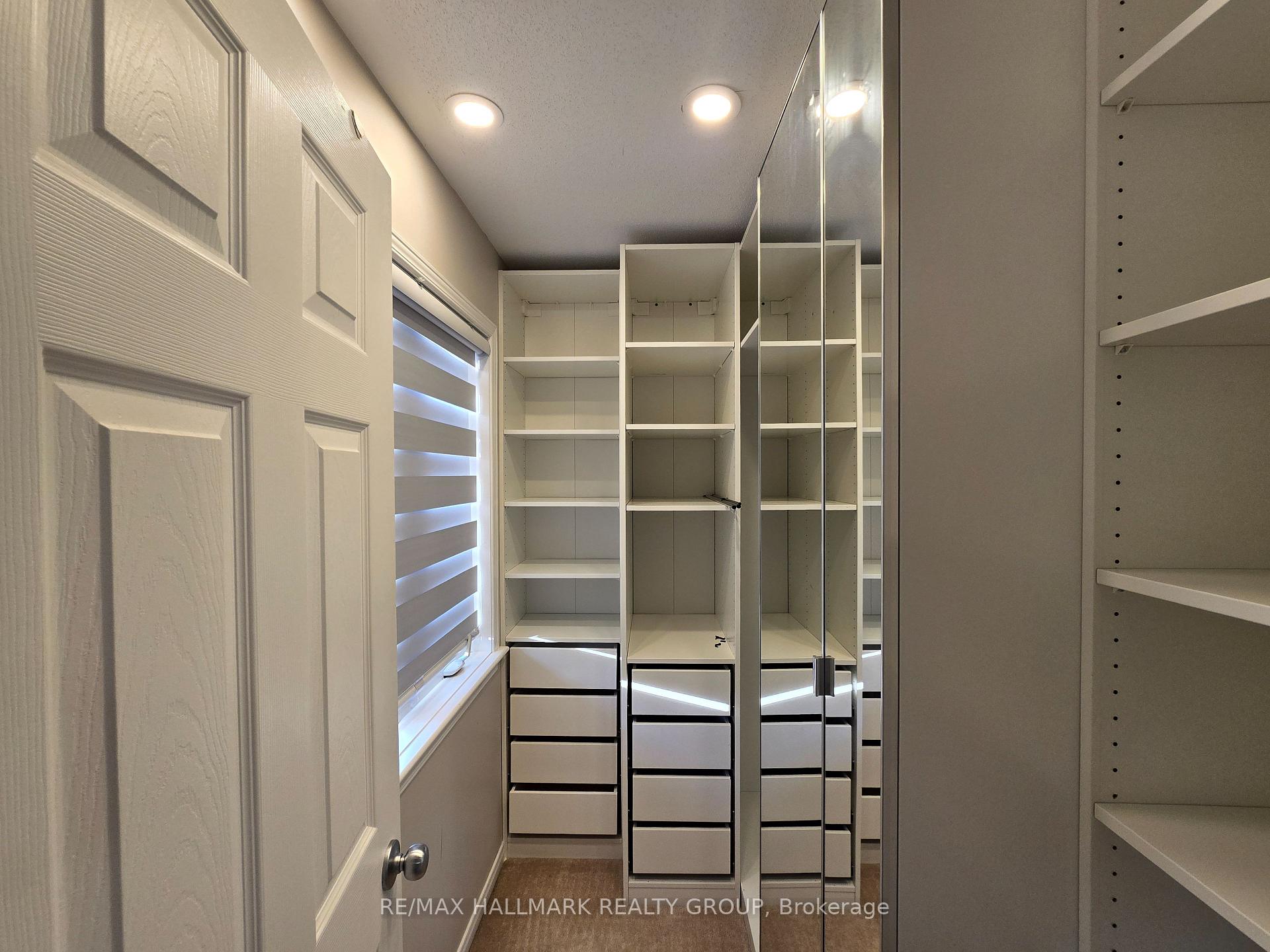 Photo 22 of 223 Livery Street, Ottawa, Kanata - Emerald Meadows/Trailwest — HOMEH