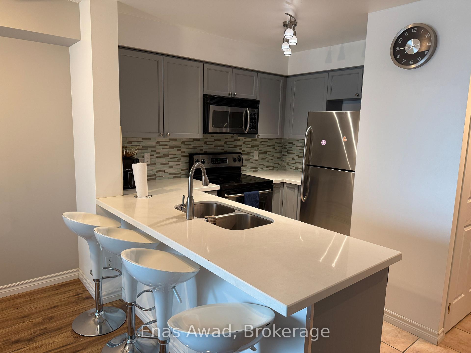 Photo 7 of Unit 1406, 7 Michael Power Place, Etobicoke, Islington-City Centre West — HOMEH
