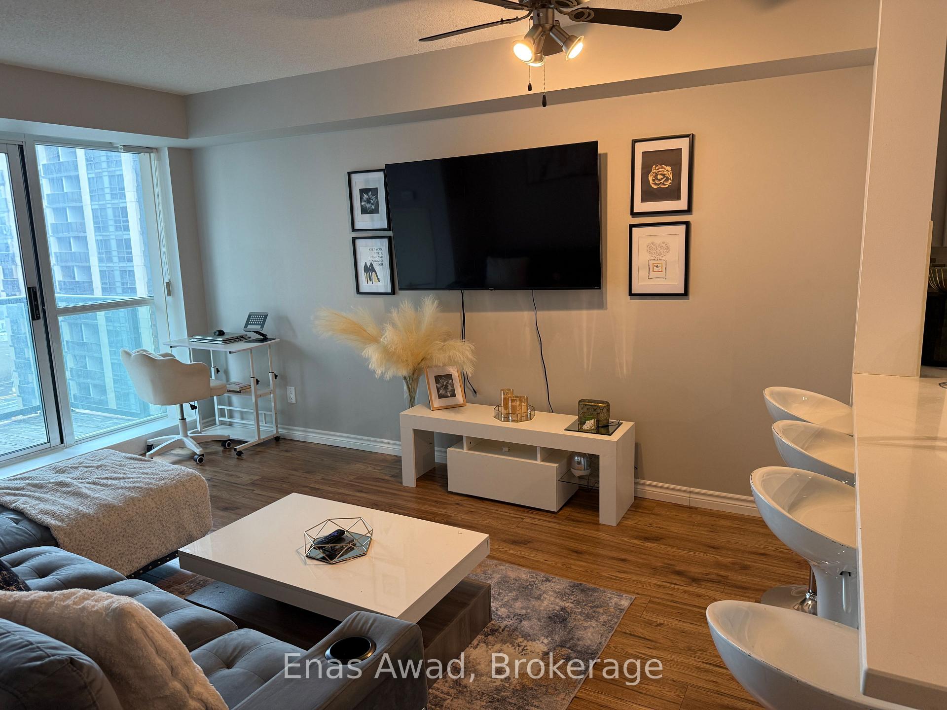 Photo 11 of Unit 1406, 7 Michael Power Place, Etobicoke, Islington-City Centre West — HOMEH