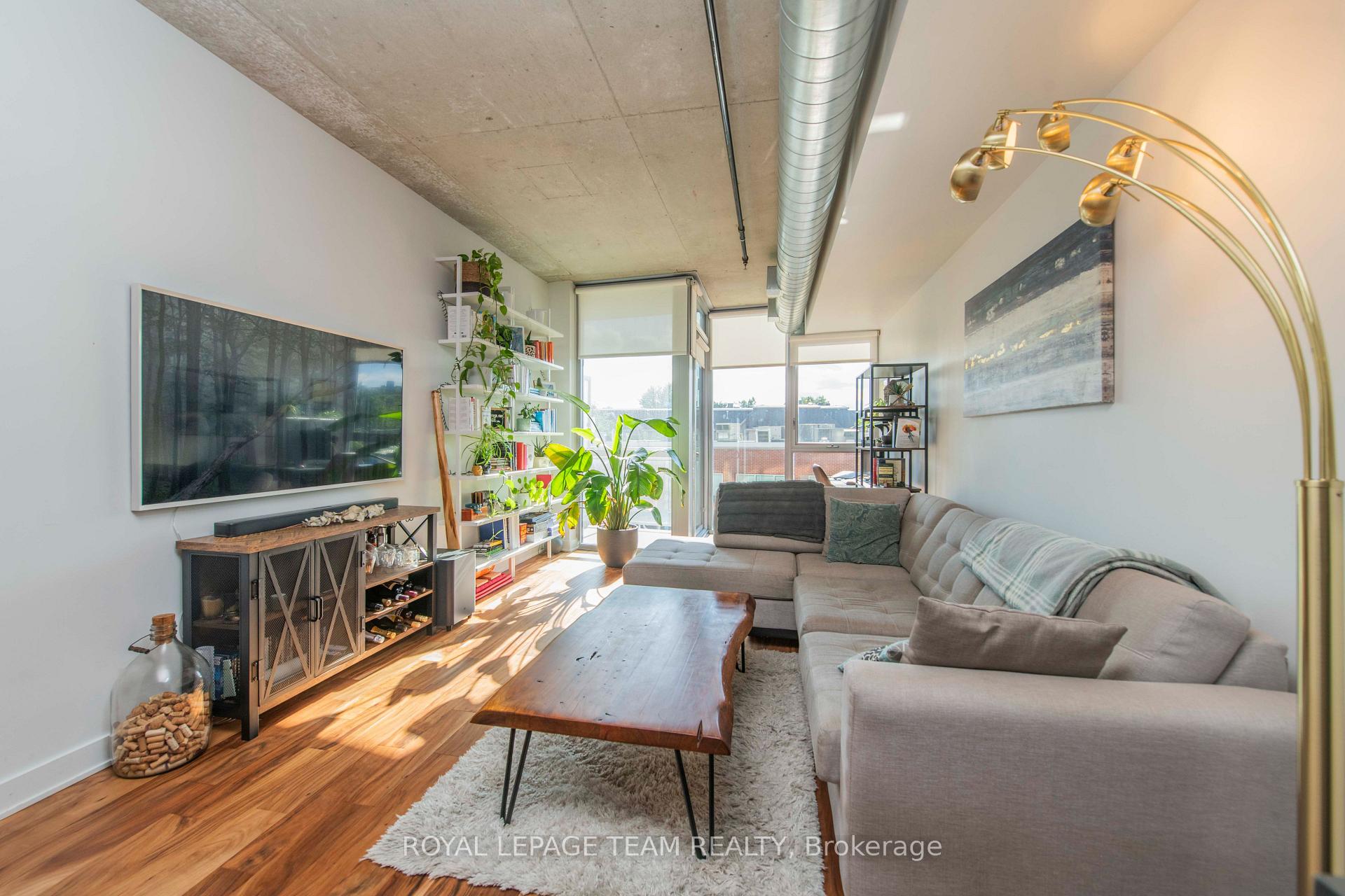 Photo 8 of Unit 306, 360 Mcleod Street, Ottawa, Ottawa Centre — HOMEH