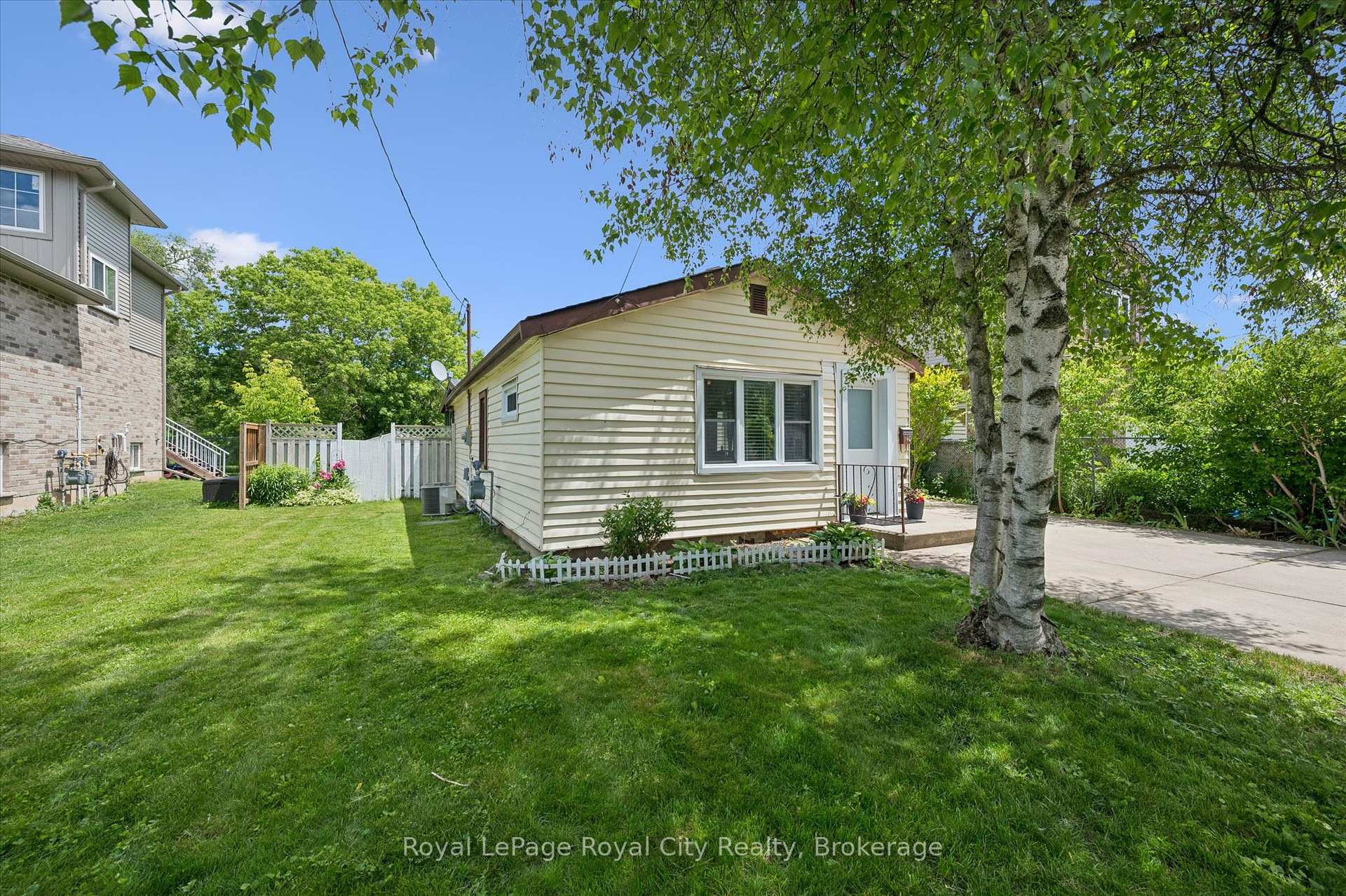 Photo 7 of 10 Macville Avenue, Kitchener, Bridgeport — HOMEH