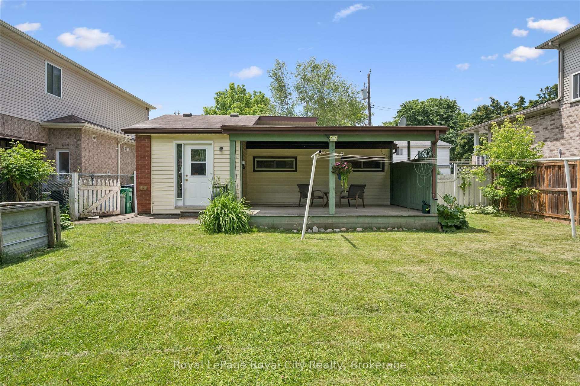 Photo 25 of 10 Macville Avenue, Kitchener, Bridgeport — HOMEH