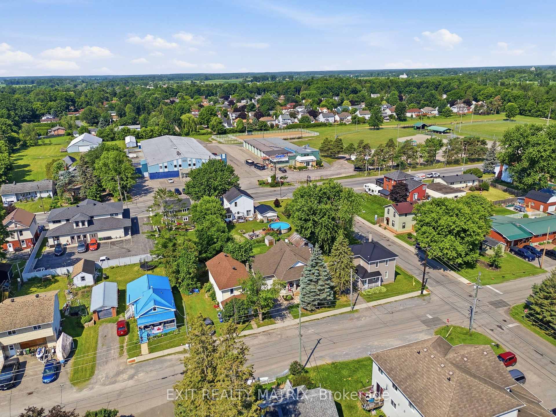 Photo 38 of 59 First Avenue, Russell, Village of Russell — HOMEH