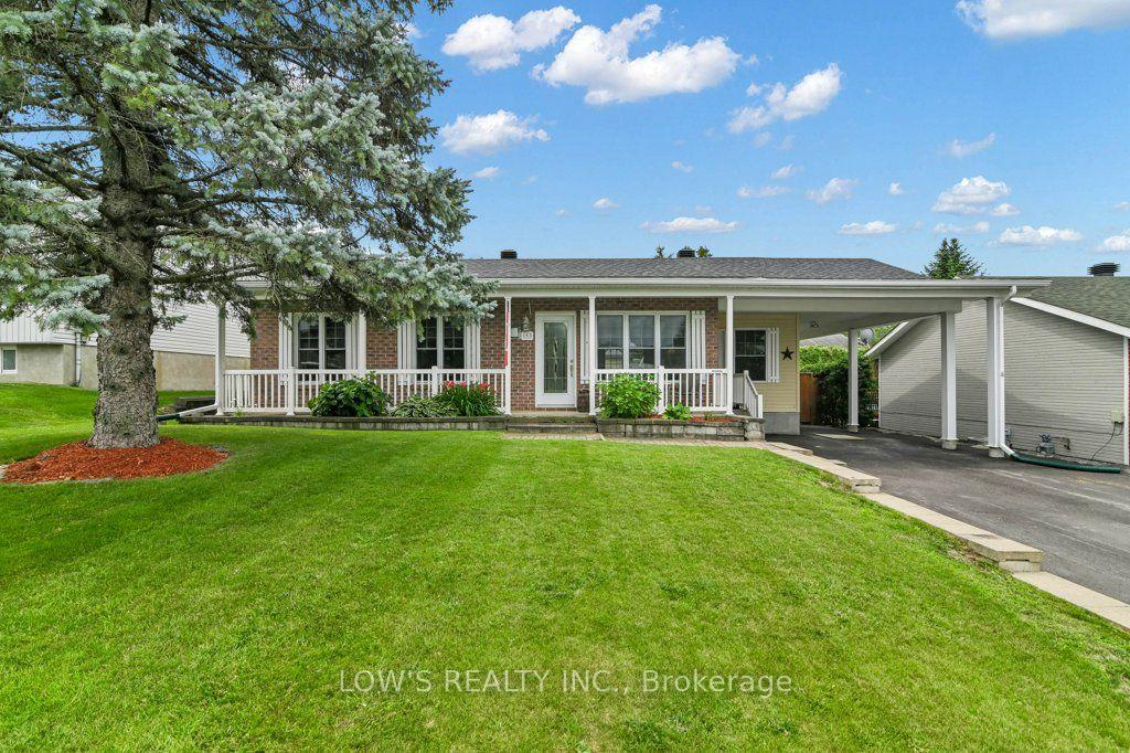 Photo 1 of 153 Home Avenue, Champlain, Vankleek Hill — HOMEH