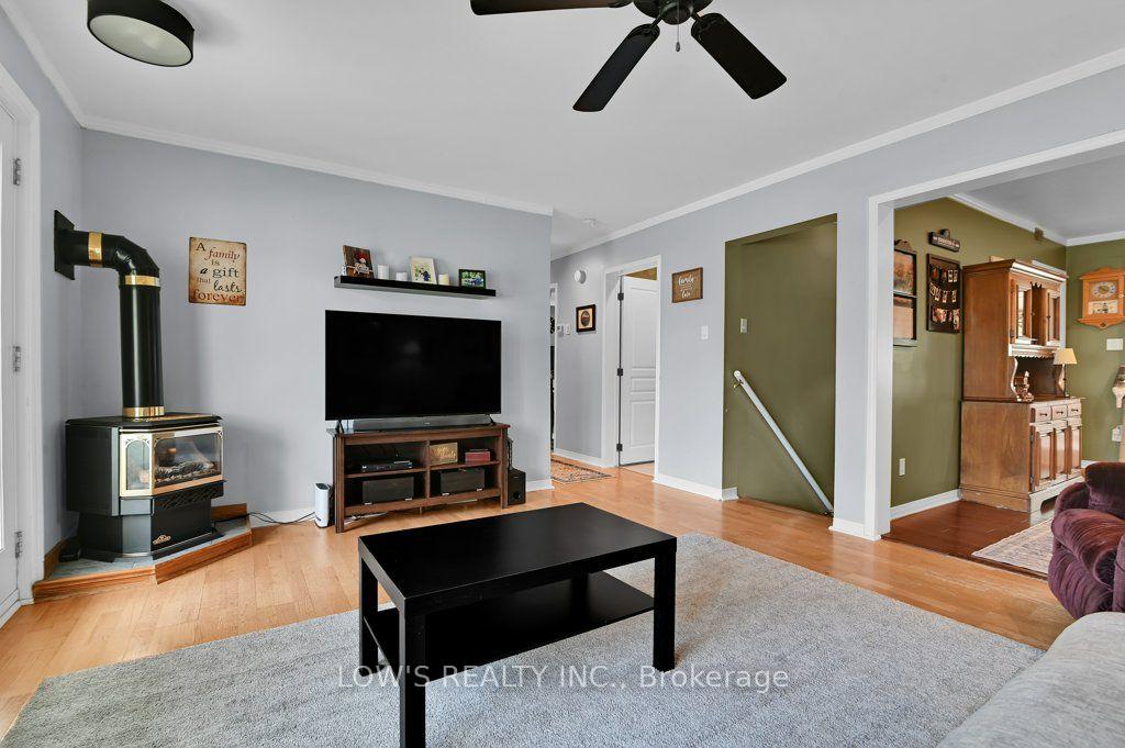 Photo 12 of 153 Home Avenue, Champlain, Vankleek Hill — HOMEH
