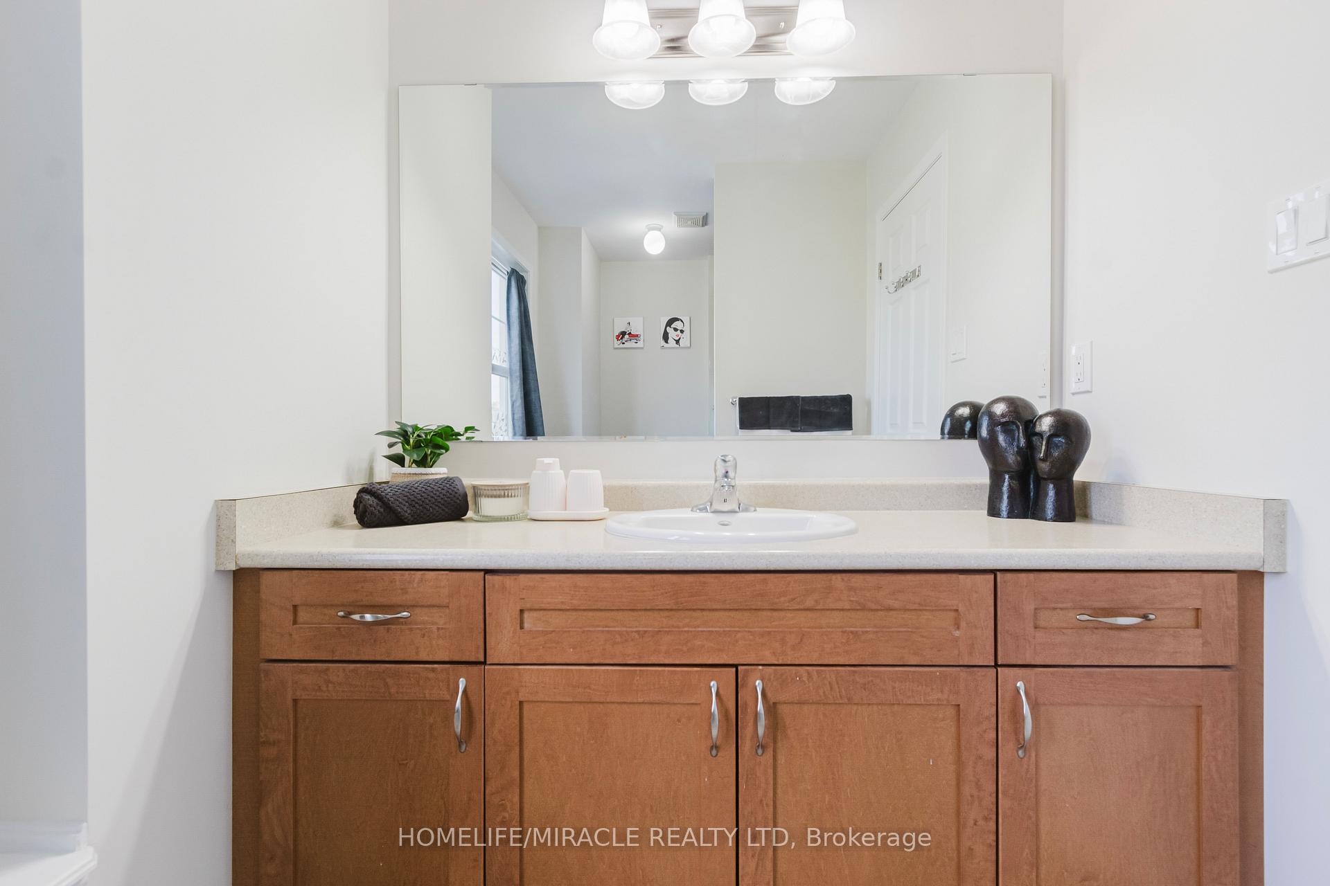 Photo 23 of 13 Arbourview Crescent, Kitchener, Trussler — HOMEH