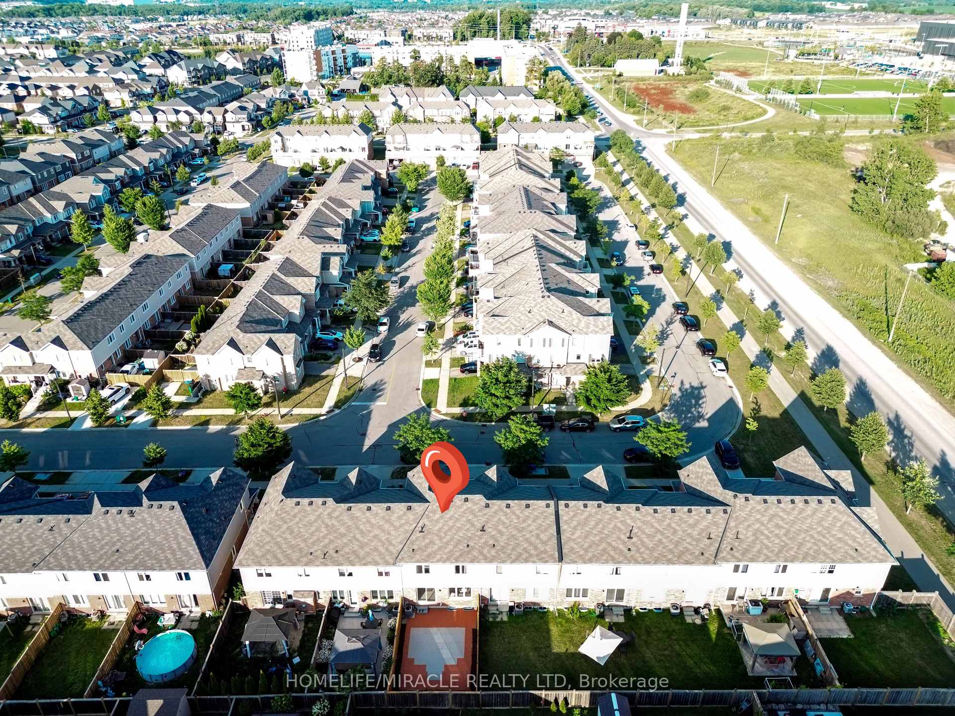 Photo 35 of 13 Arbourview Crescent, Kitchener, Trussler — HOMEH