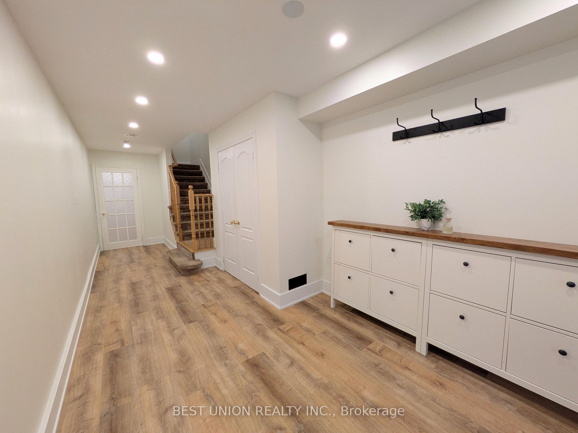 Photo 3 of 1596 Brandy Court, Pickering, Duffin Heights — HOMEH
