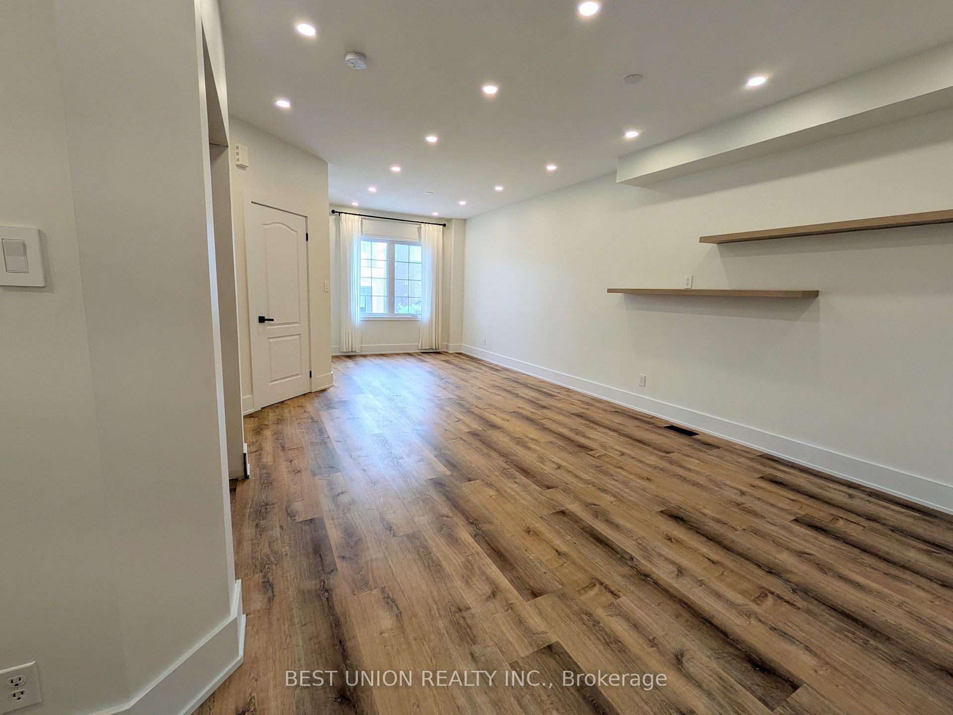Photo 6 of 1596 Brandy Court, Pickering, Duffin Heights — HOMEH